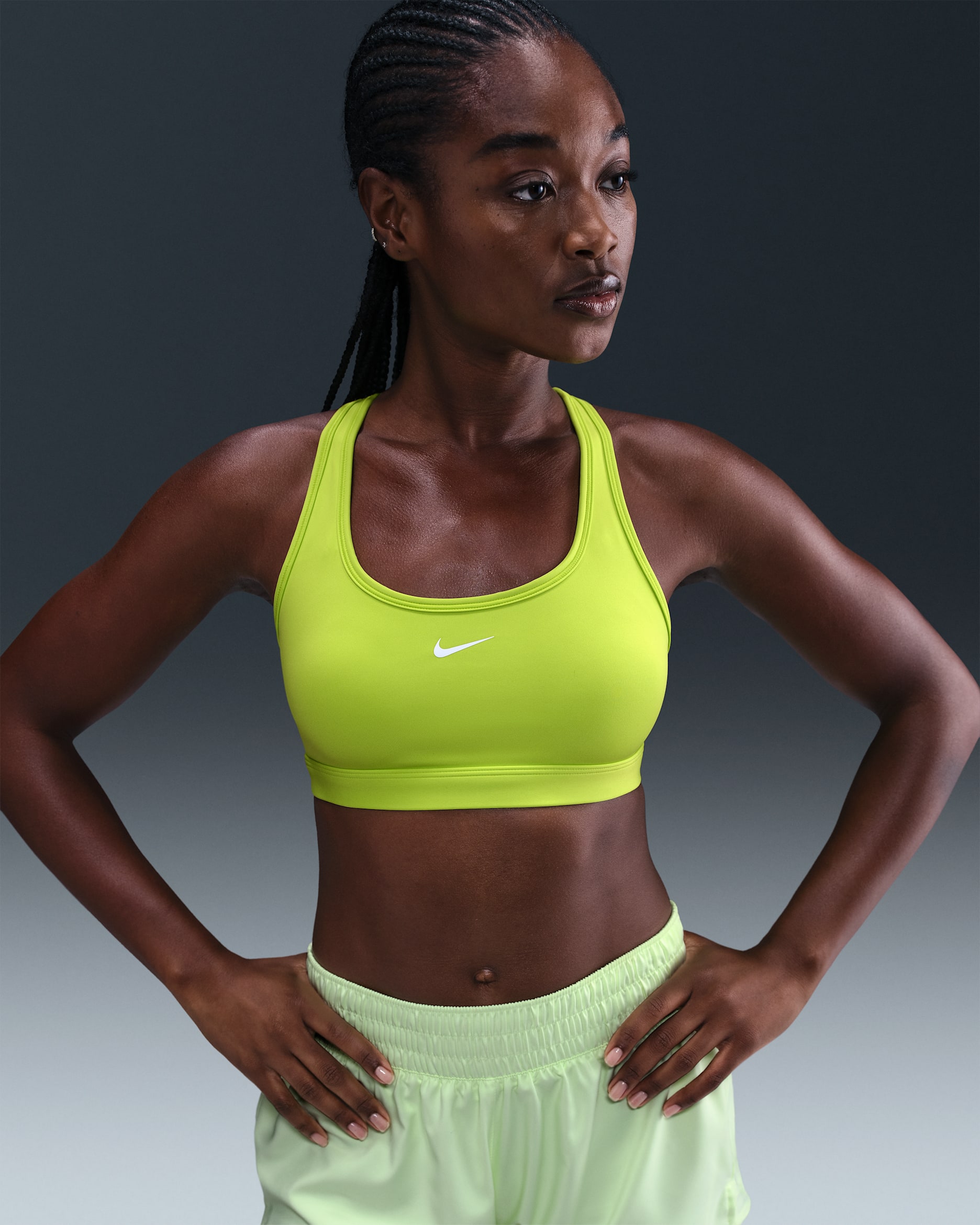 Brassière de sport à maintien léger Nike Swoosh Light Support pour femme - Cyber/Blanc