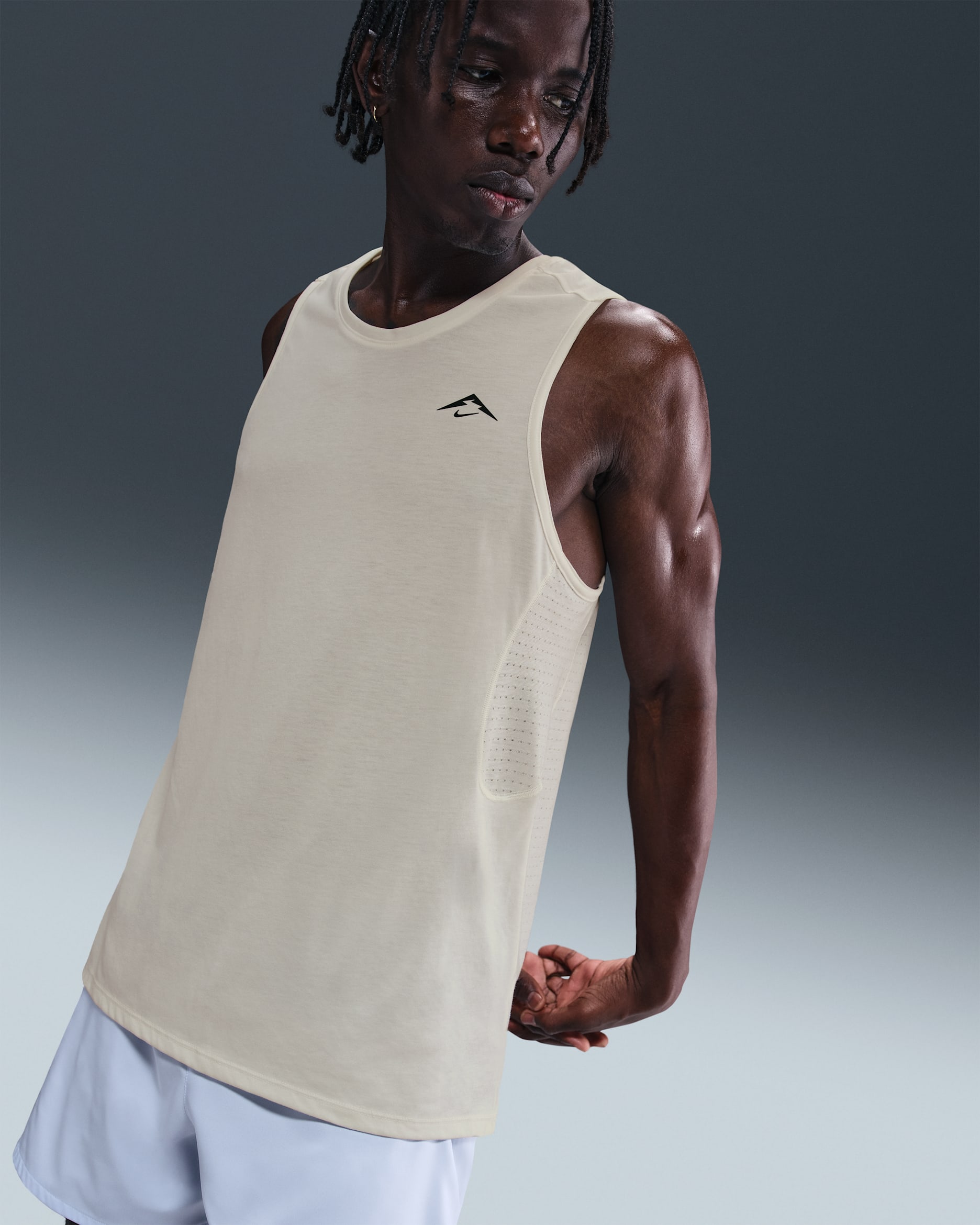 Nike Solar Chase Men's Dri-FIT ADV Running Tank Top - Sail/Black