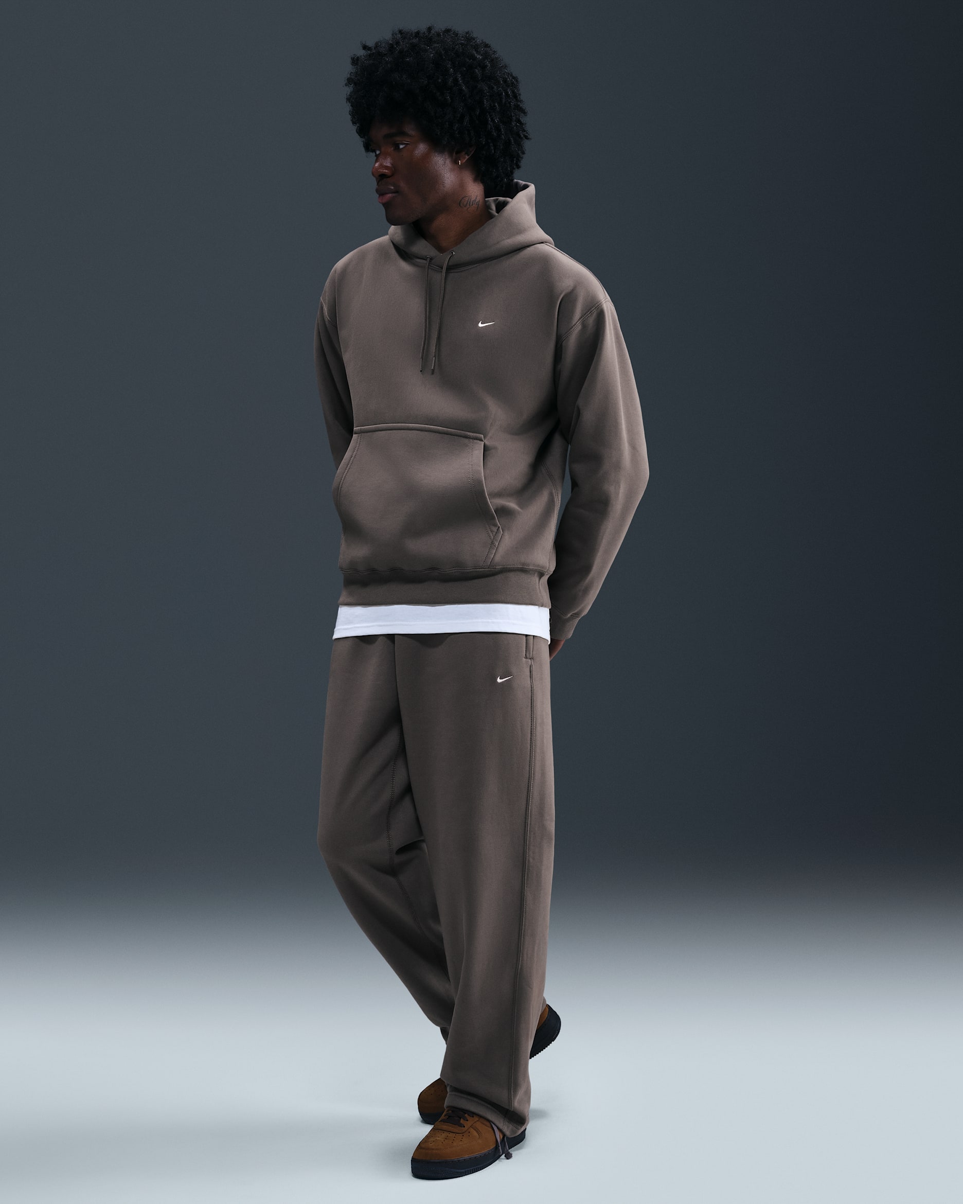 Nike Solo Swoosh Men's Fleece Open-Hem Pants - Cave Stone/Cave Stone/White