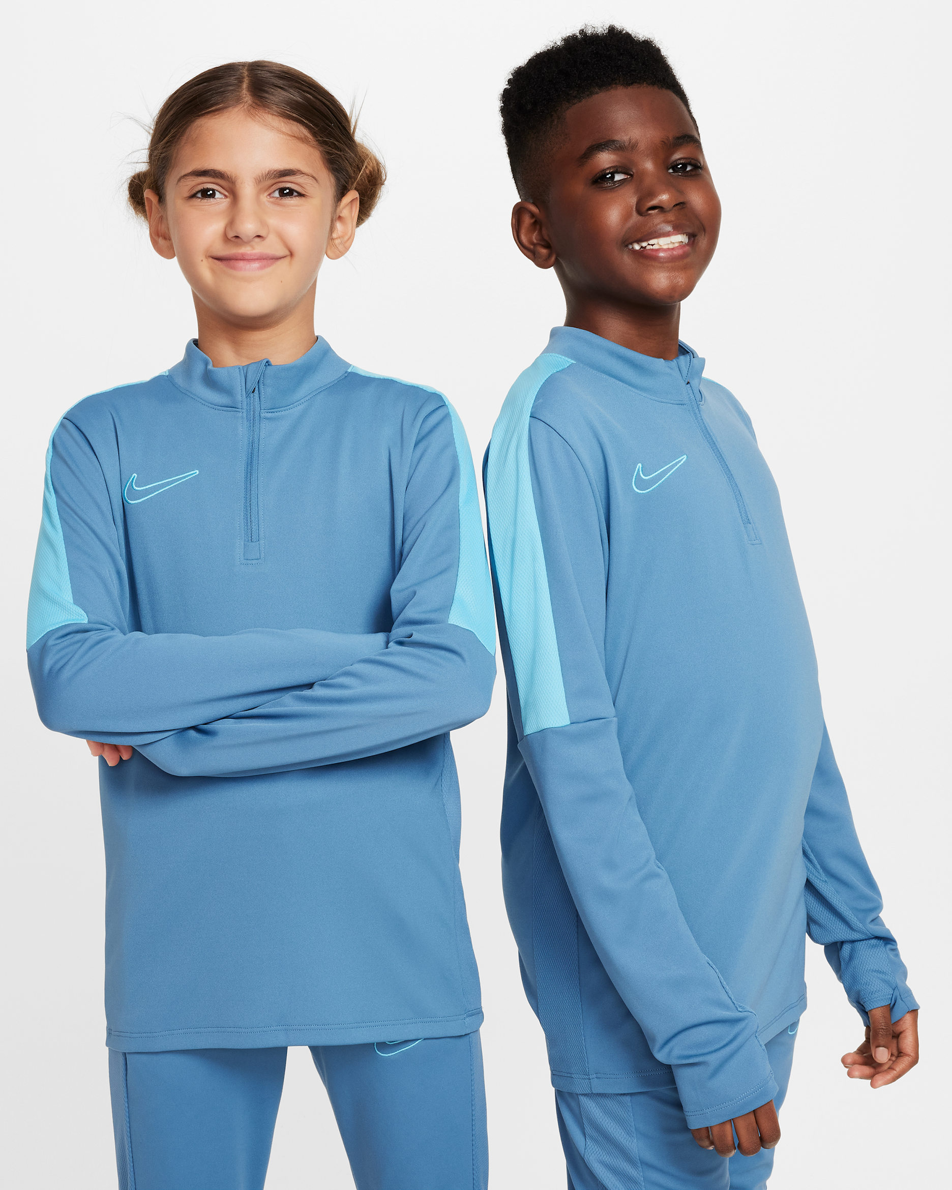 Nike Dri-FIT Academy Older Kids' Football Drill Top - Aegean Storm/Baltic Blue/Baltic Blue