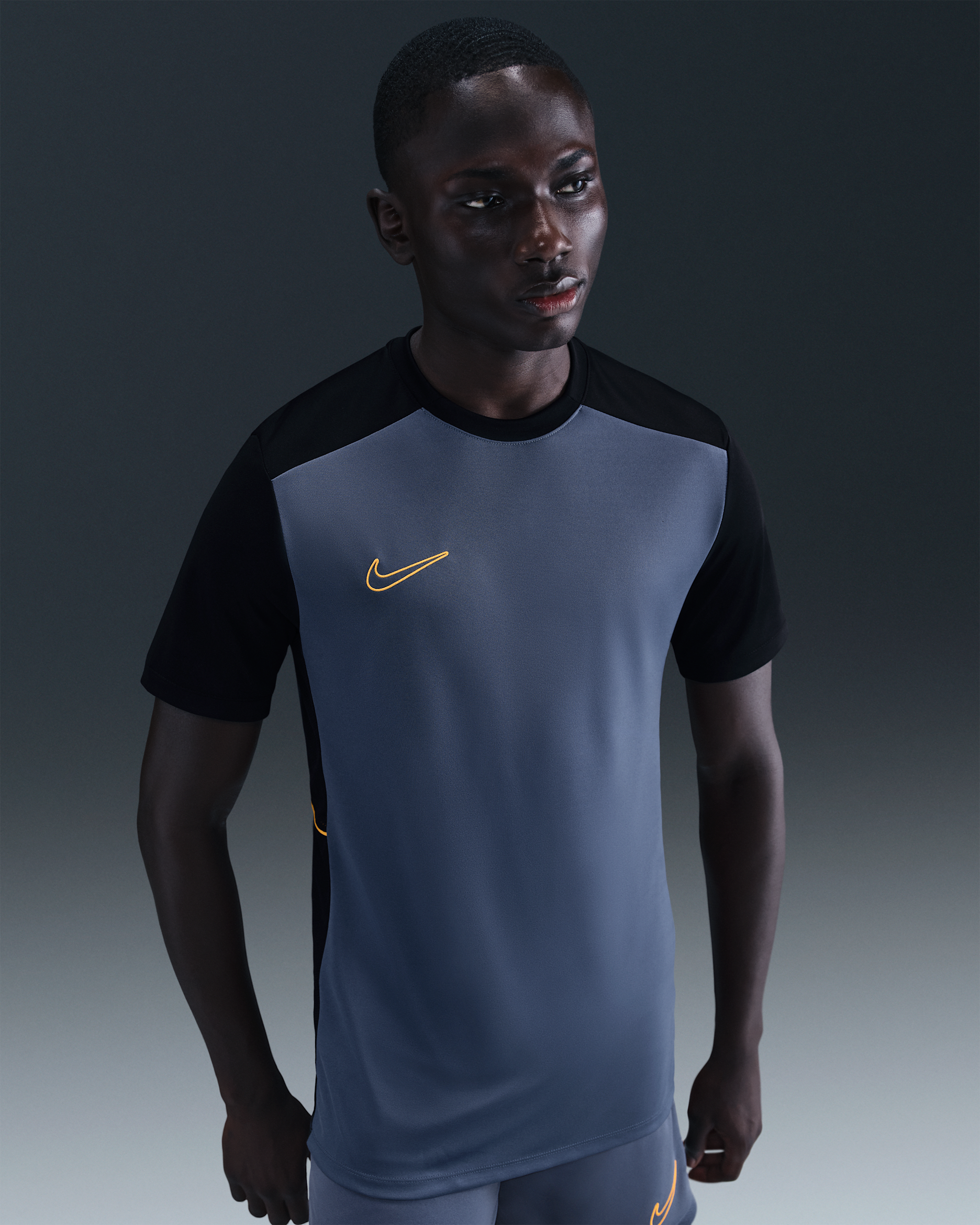 Nike Academy Men's Dri-FIT Short-Sleeve Football Top - Diffused Blue/Black/University Gold/University Gold