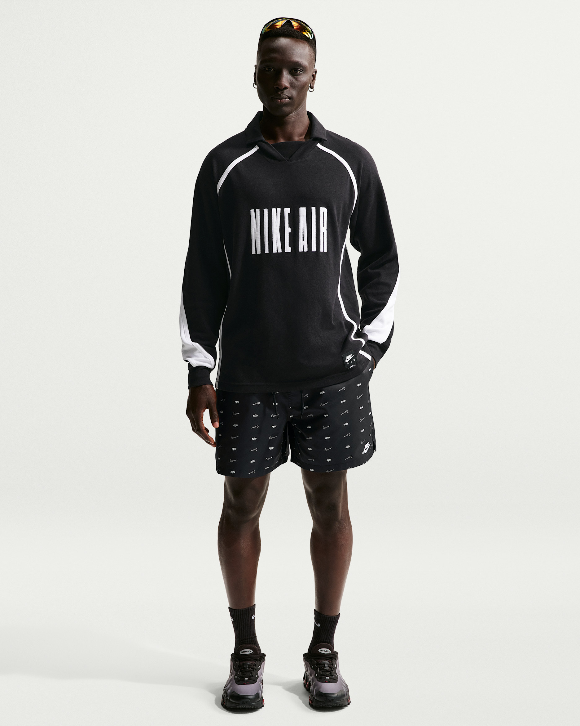 Nike Sportswear Club Men's Woven Flow Shorts - Black/White