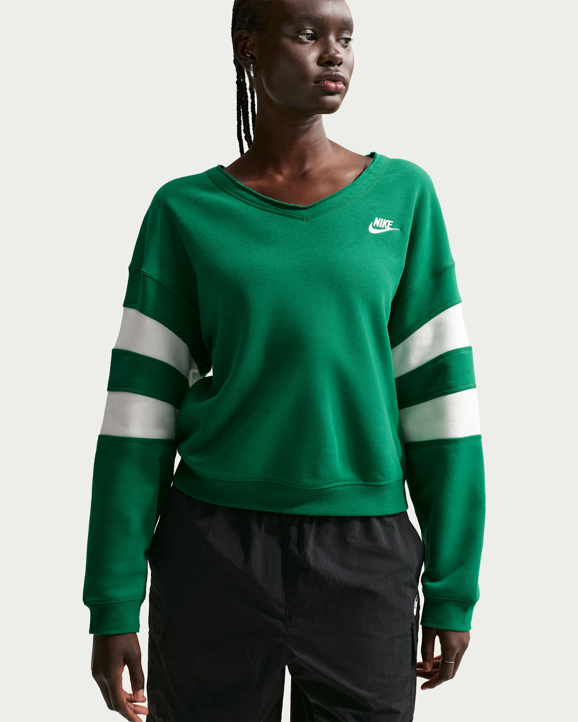 Nike Sportswear Club Fleece Women's Oversized V-Neck Sweatshirt - Malachite/Sail/Sail