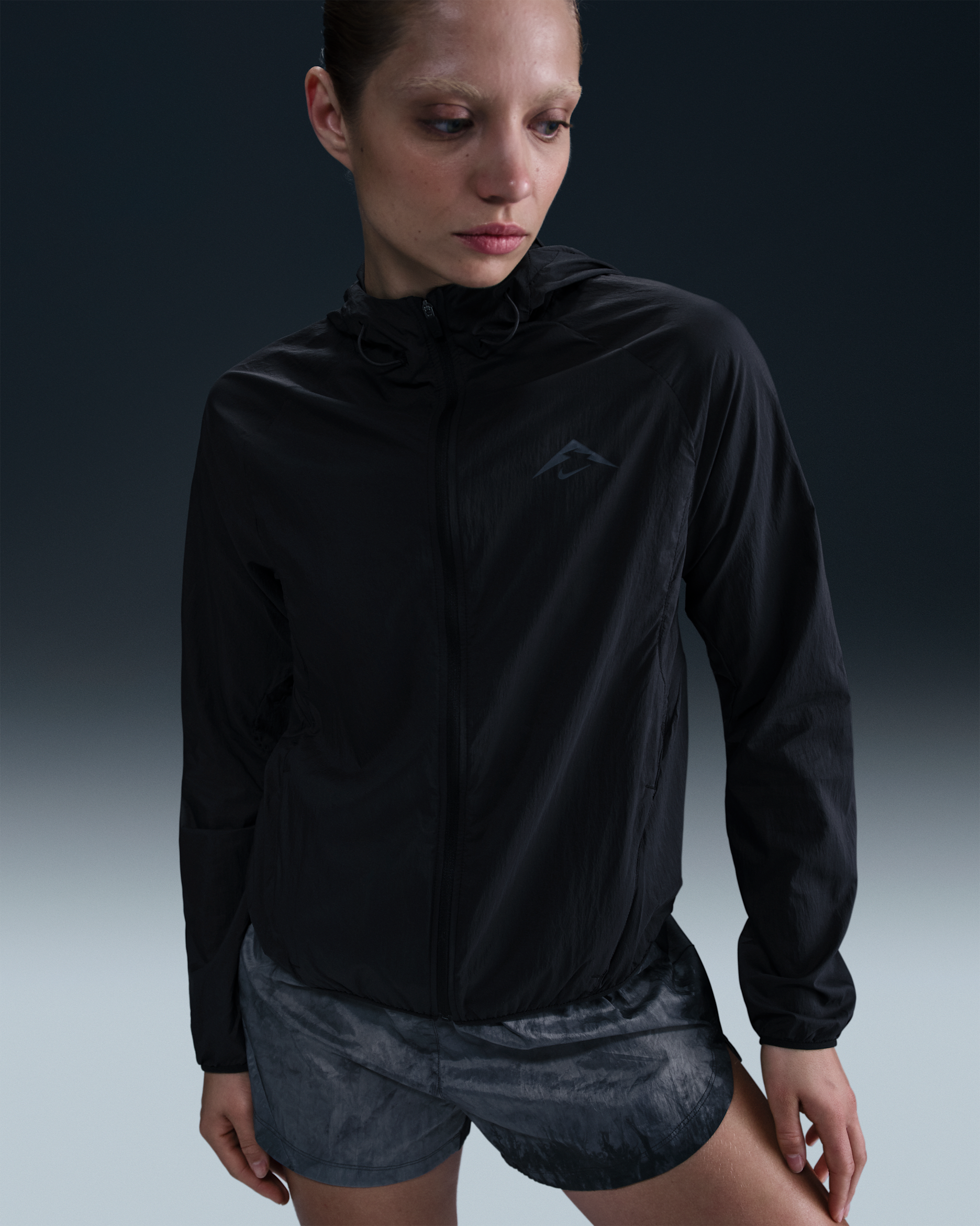 Nike Trail Women's Repel Running Jacket - Black/White/Flat Silver/Black