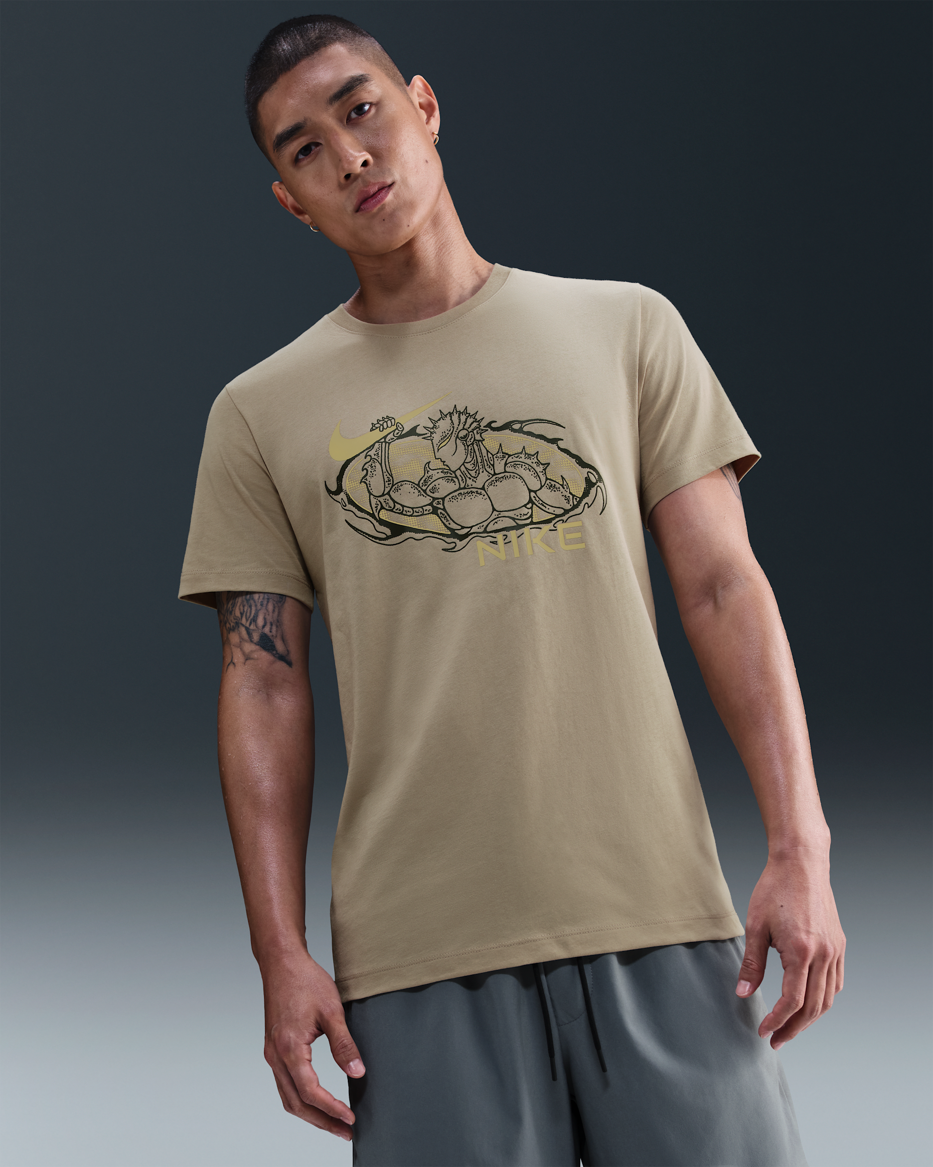 Nike Men's Training T-Shirt - Desert Khaki