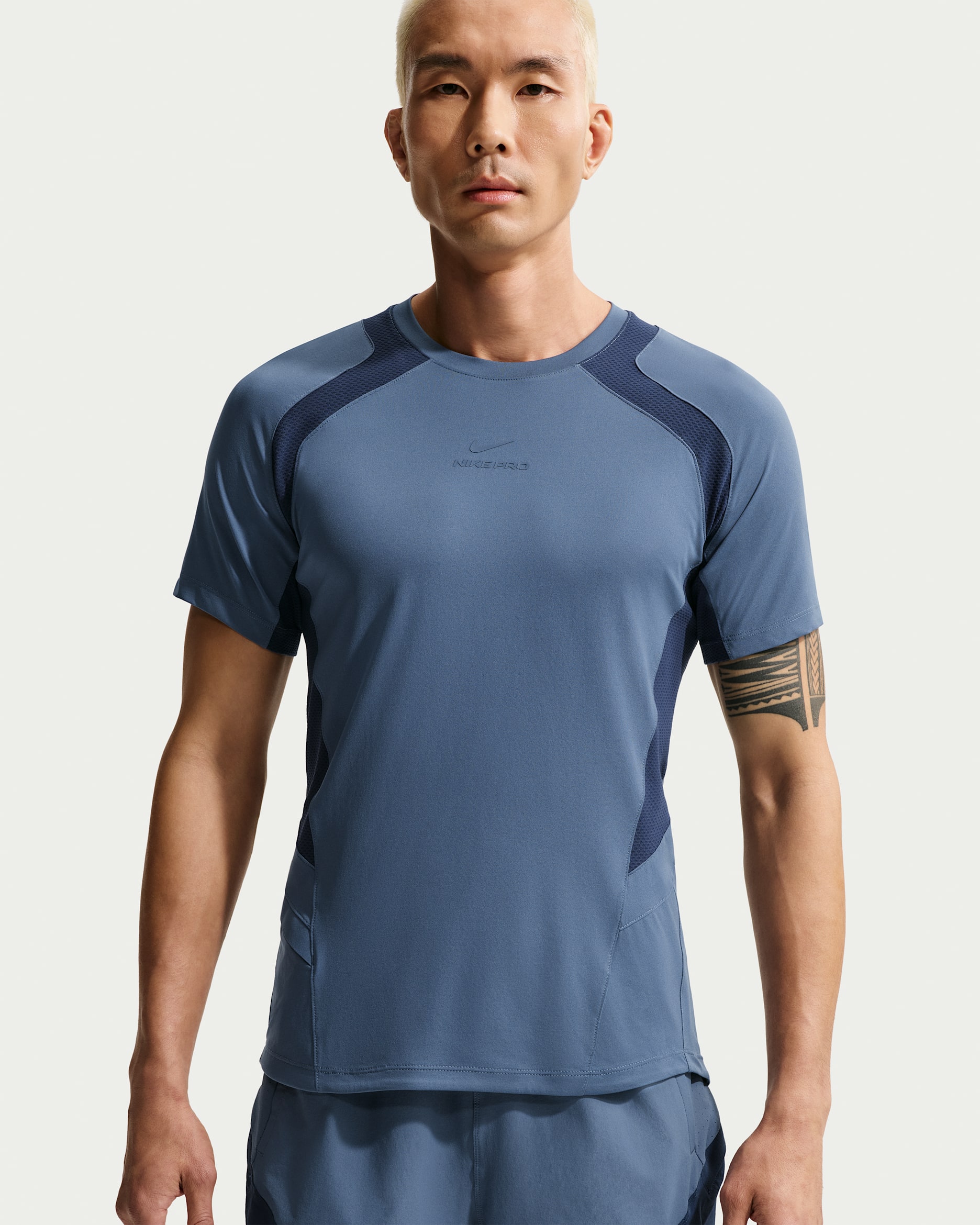 Nike Pro Training Dri-FIT ADV kortermet overdel til herre - Diffused Blue/Midnight Navy/Diffused Blue