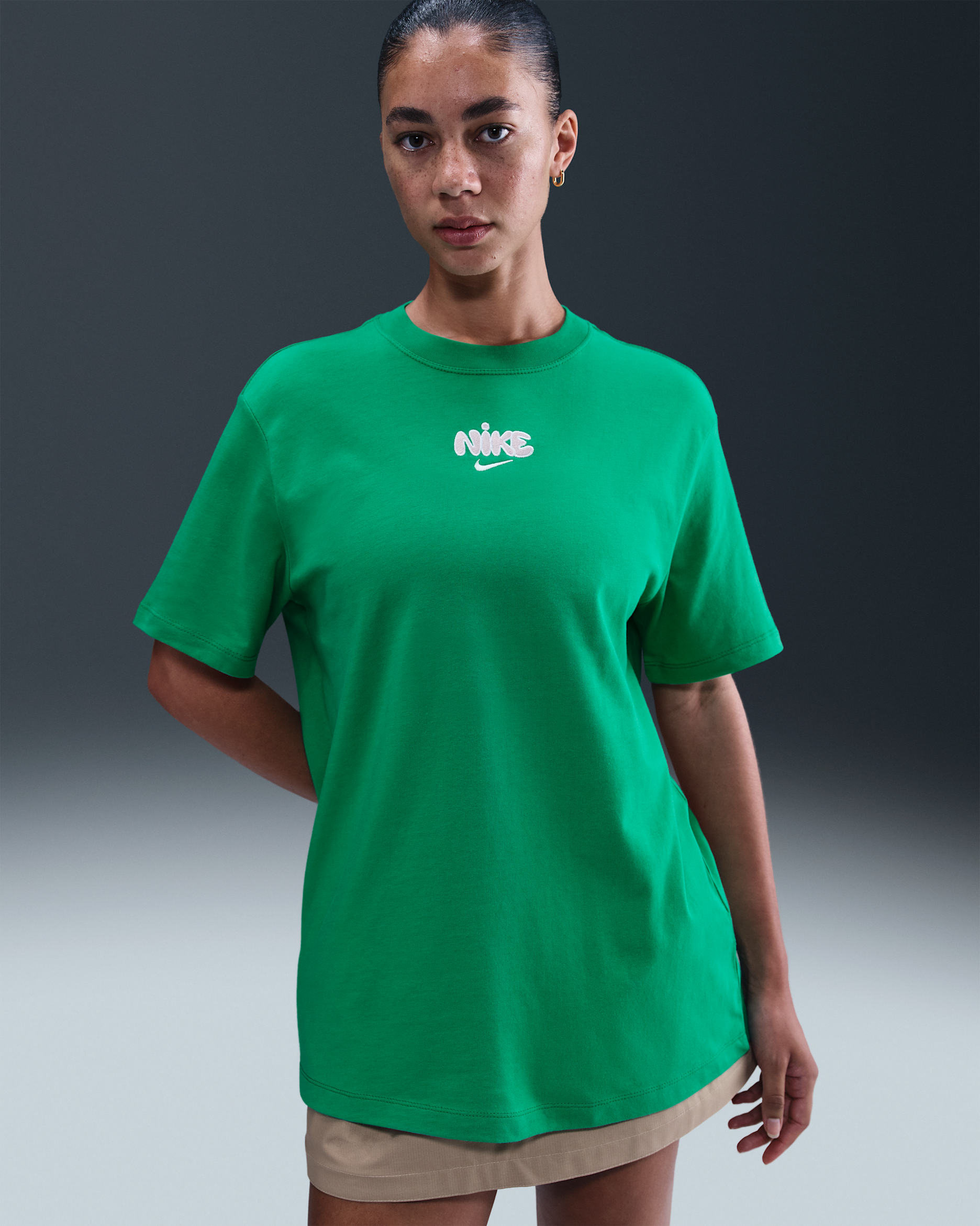 Nike Sportswear Women's T-Shirt - Stadium Green/Pink Foam