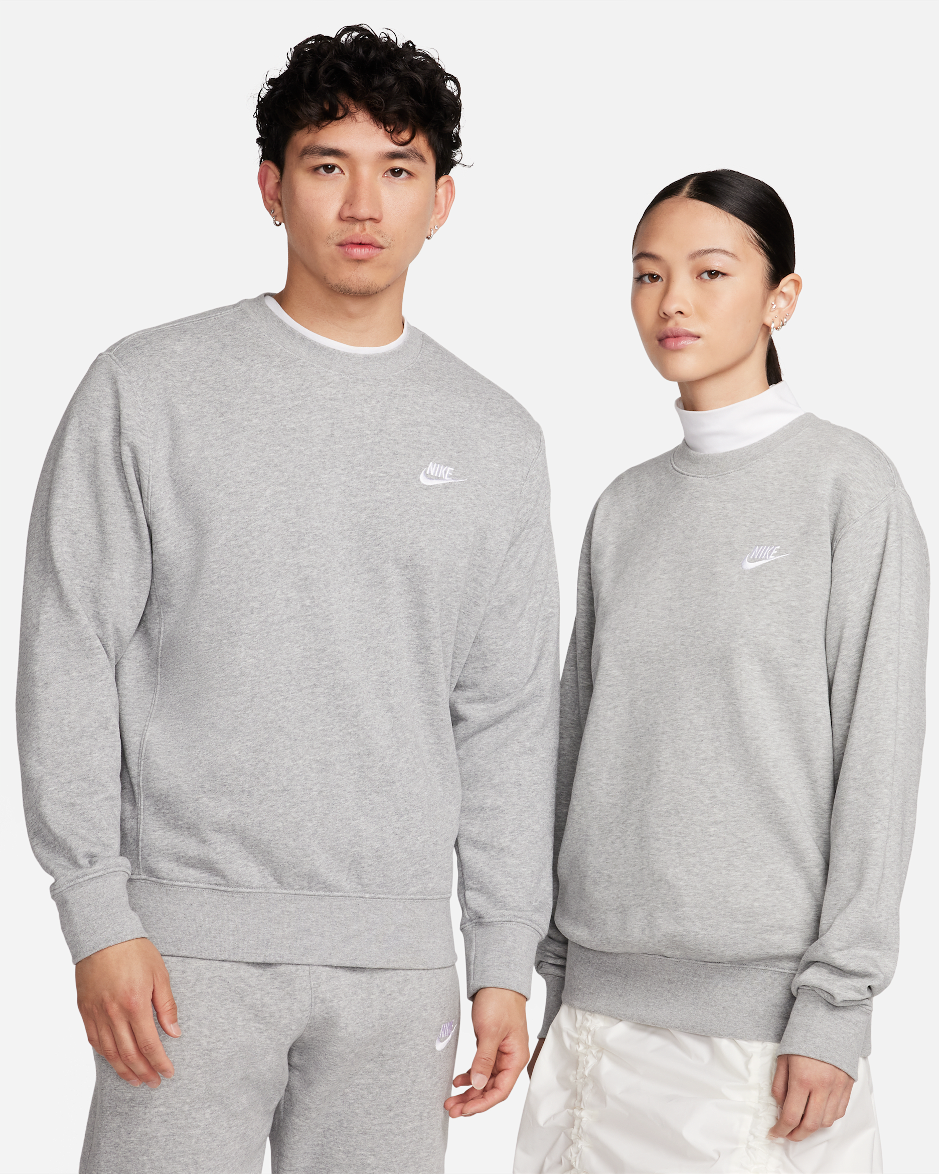 Nike Sportswear Club Men's French Terry Crew - Dark Grey Heather/White