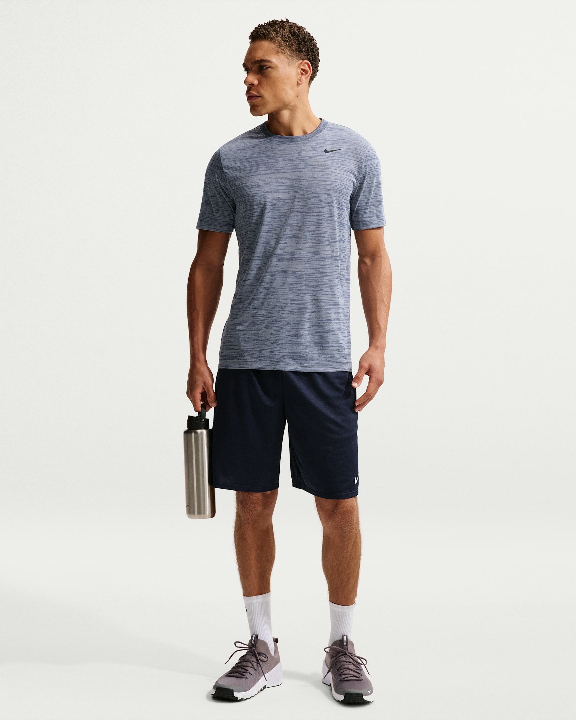 Nike Trainingsshorts (Herren, ca. 23 cm) - Obsidian/Weiß