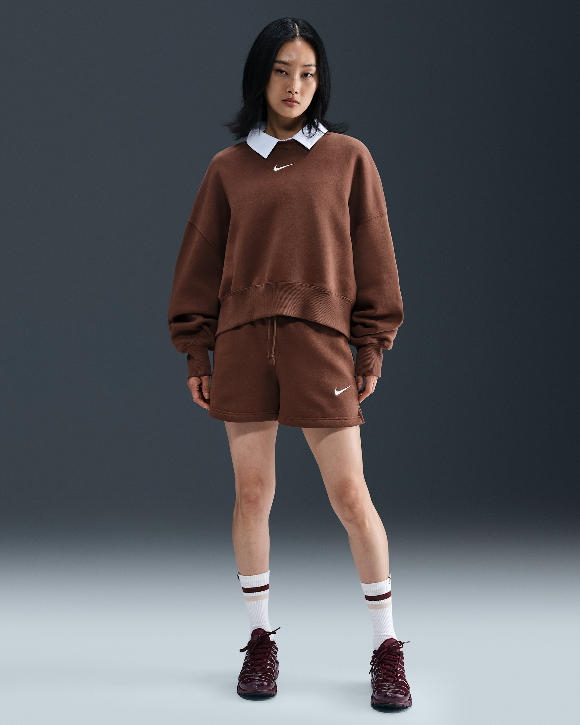 Nike Sportswear Phoenix Fleece Women's Mid-Rise 4" Shorts - Fauna Brown/Sail