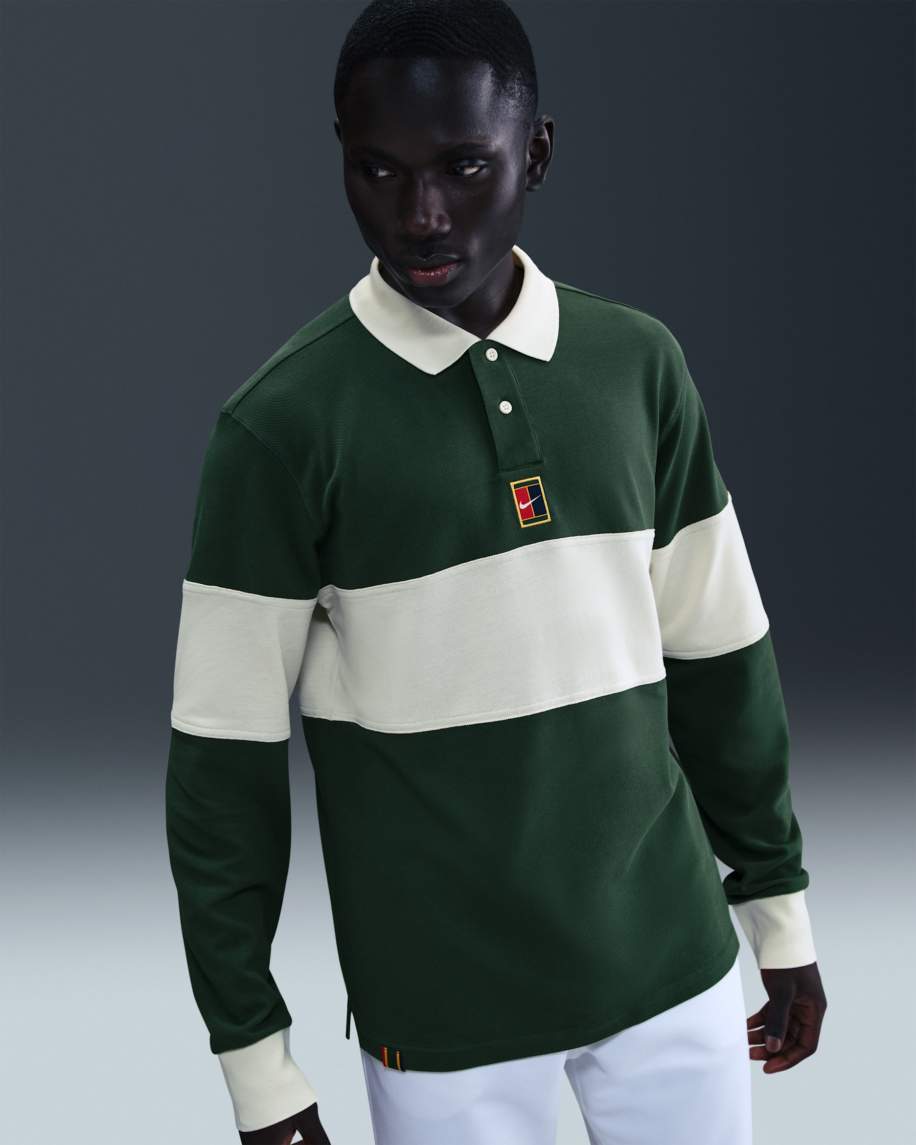 NikeCourt Heritage Tennis-Langarm-Poloshirt (Herren) - Fir/Pale Ivory