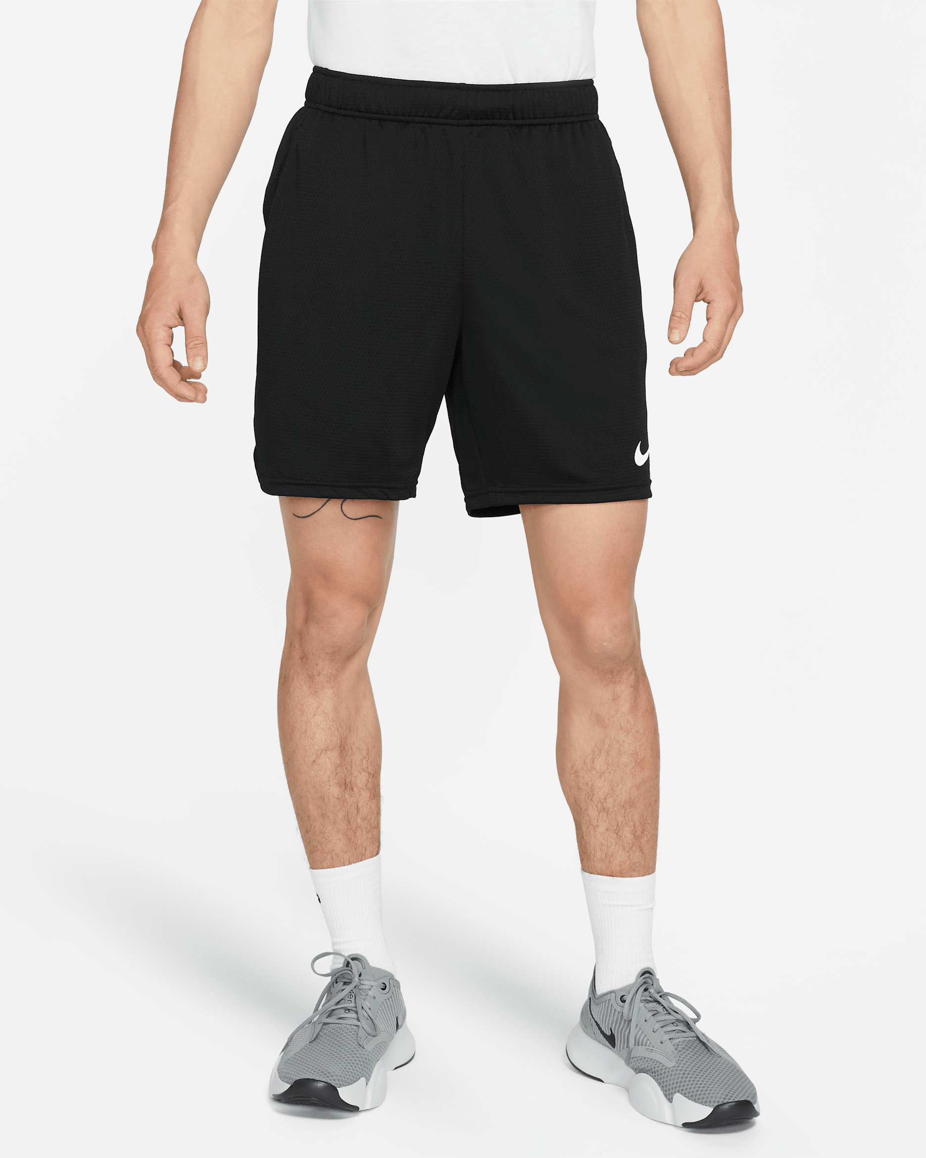 กางเกงเทรนนิ่งขาสั้นตาข่ายผู้ชาย Nike - ดำ/ขาว