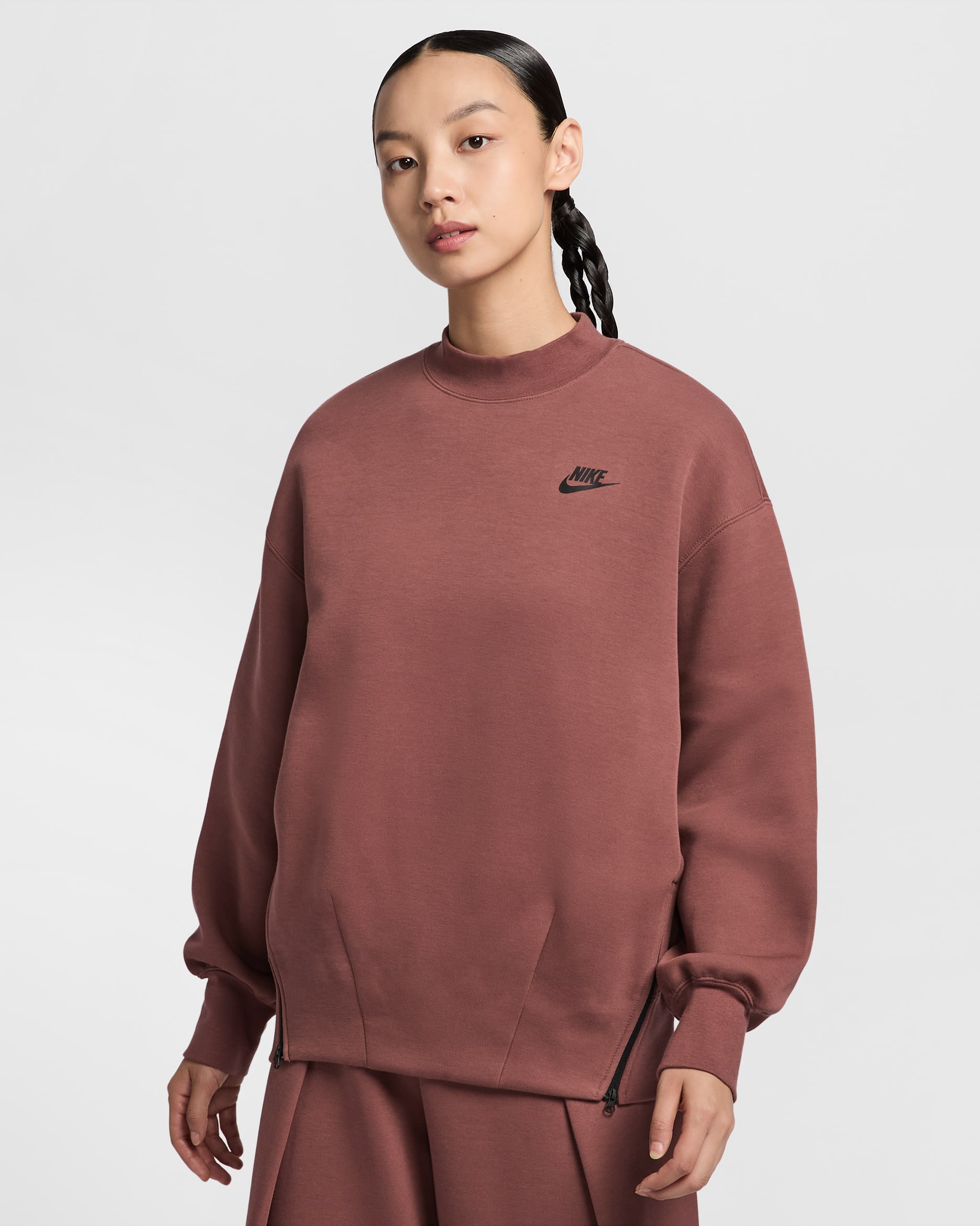 Nike Sportswear Tech Fleece Women's Oversized Crew-Neck Sweatshirt - Red Sepia/Black