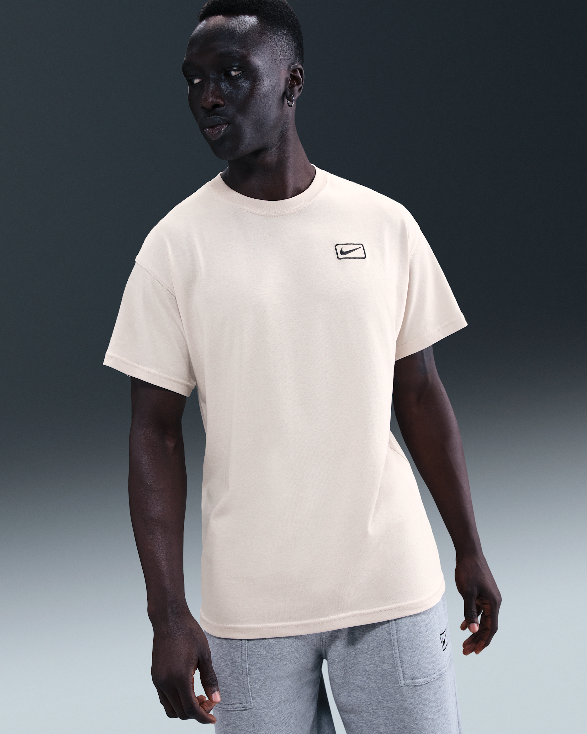 Nike Sportswear Men's T-Shirt - Light Orewood Brown