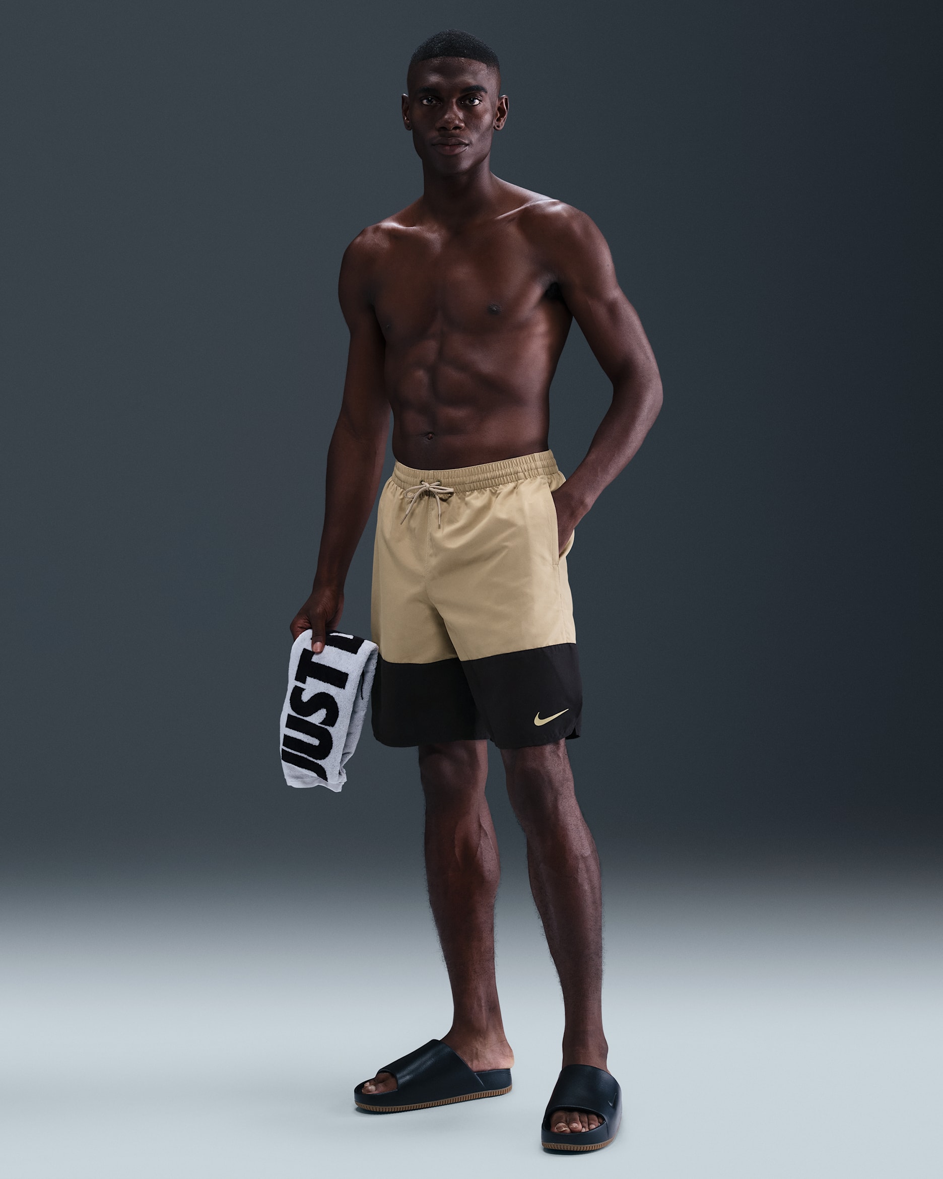 Shorts de natación de vóleibol de 23 cm con hendidura para hombre Nike - Beige paracaídas/Negro/Beige paracaídas/Beige paracaídas