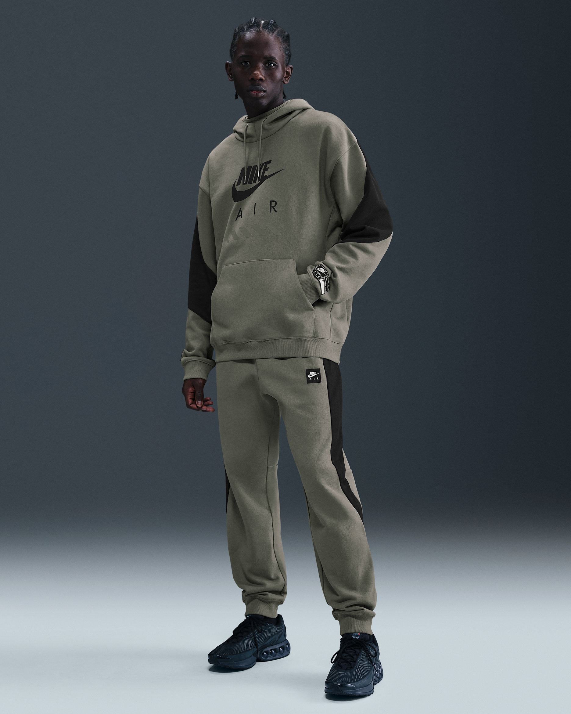 Nike Air Men's Fleece Joggers - Light Army/Black/Black