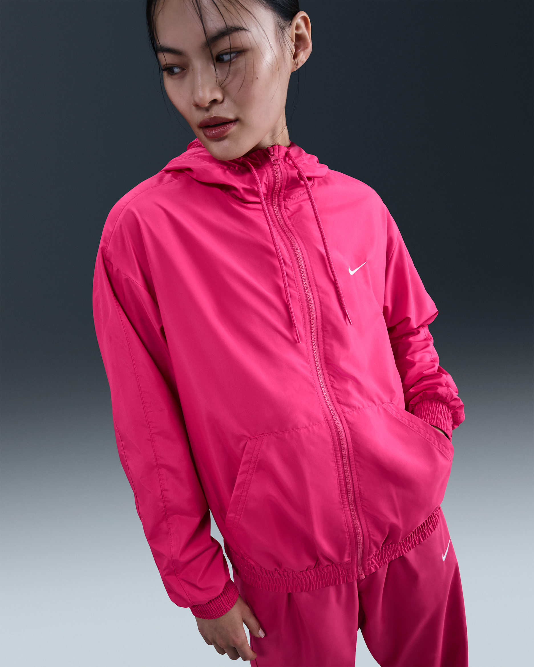 Nike Sportswear Classic Wovens Women's Loose UV Hooded Jacket - Rush Pink/Sail