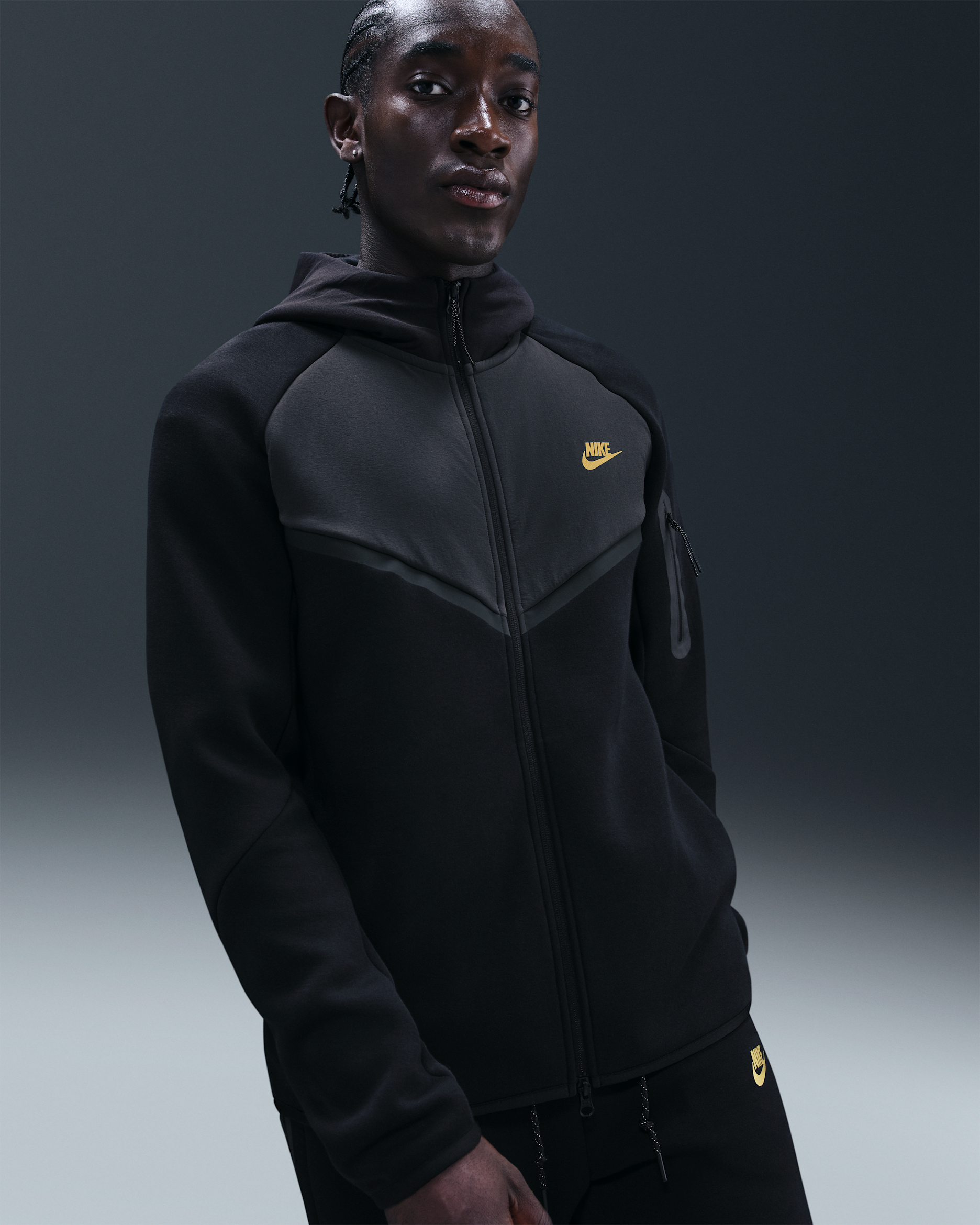 Nike Tech Jaqueta Windrunner amb cremallera completa de teixit Fleece - Home - Negre/Dark Smoke Grey/Or metal·litzat
