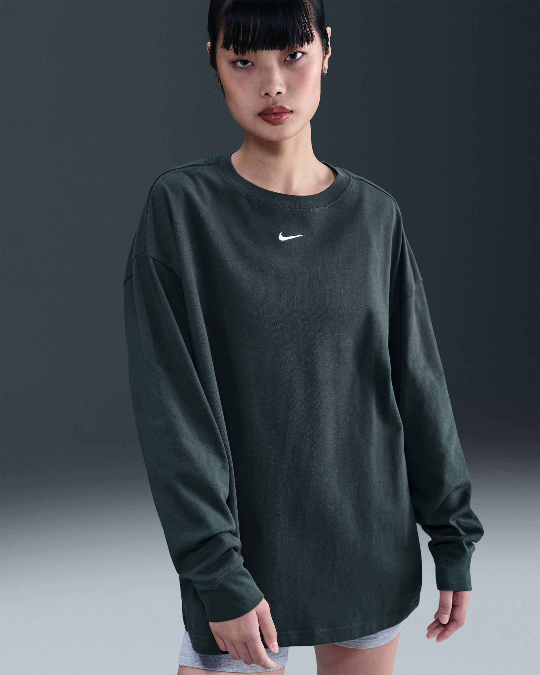 Nike Sportswear Essential Women's Oversized Long-Sleeve T-Shirt - Seaweed