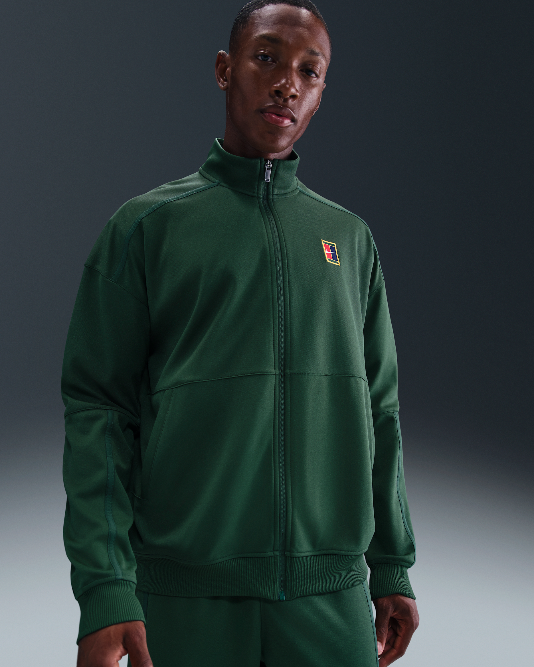 NikeCourt Heritage Men's Tennis Jacket - Fir/Fir