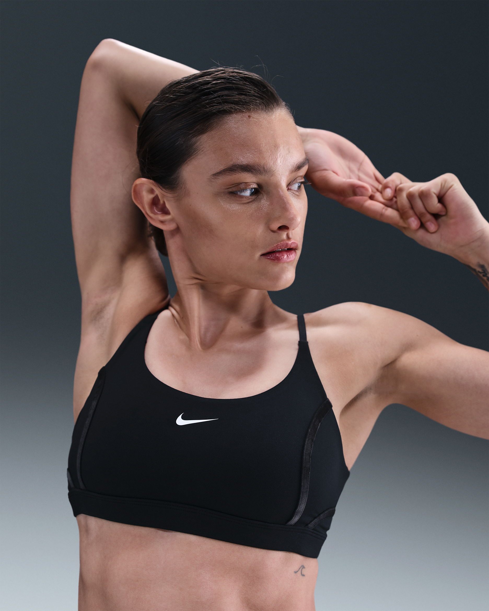 Nike One Women's Light-Support Padded Sports Bra - Black/White