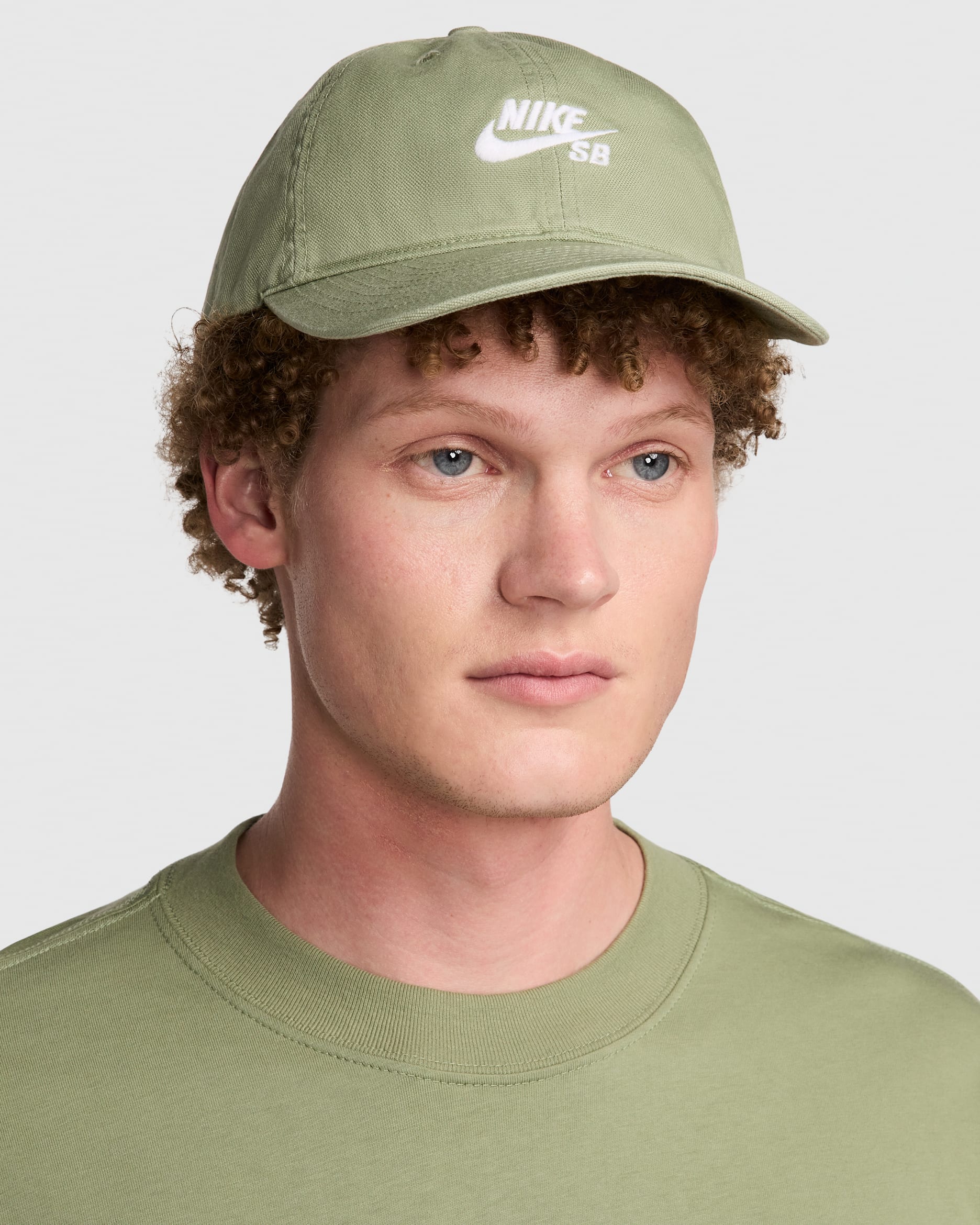 Nike SB Club Unstructured Skate Cap - Oil Green/White
