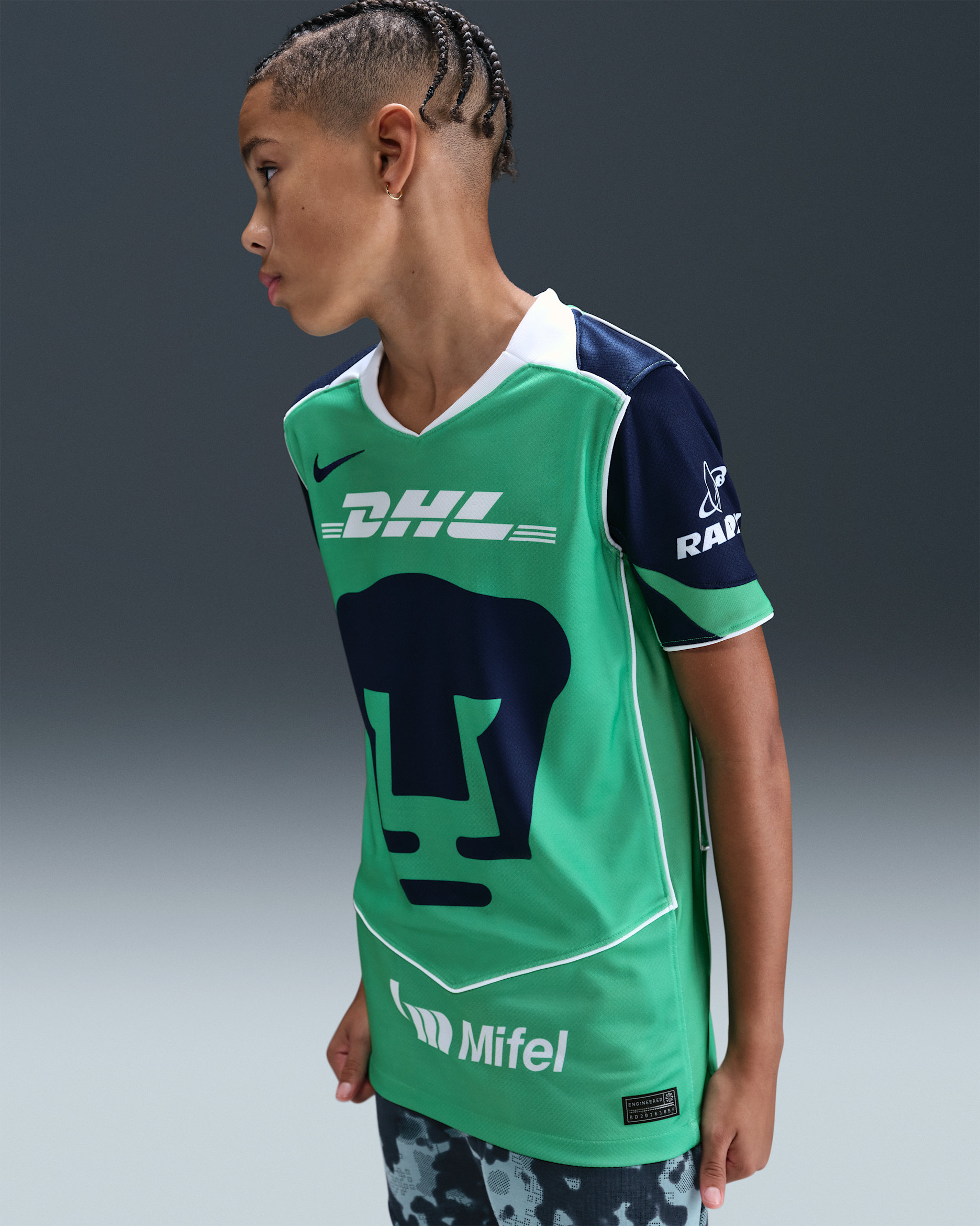 Pumas UNAM 2025/26 Stadium Third Big Kids' Nike Dri-FIT Total 90 Soccer Replica Jersey - Green Shock/Blue Void/White/Blue Void