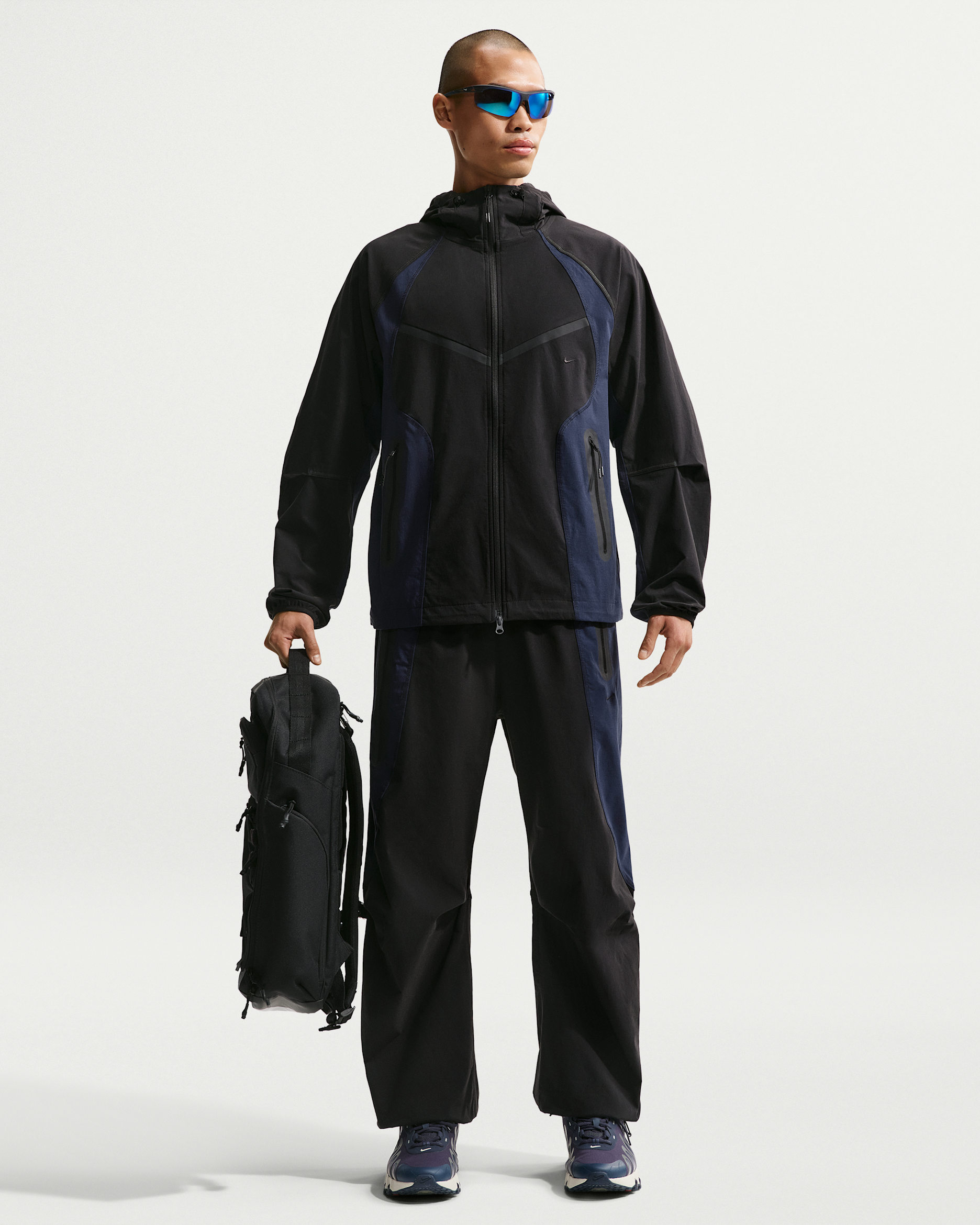 나이키 테크 남성 드라이 핏 우븐 컬러 블록 팬츠 - 블랙/옵시디언/블랙