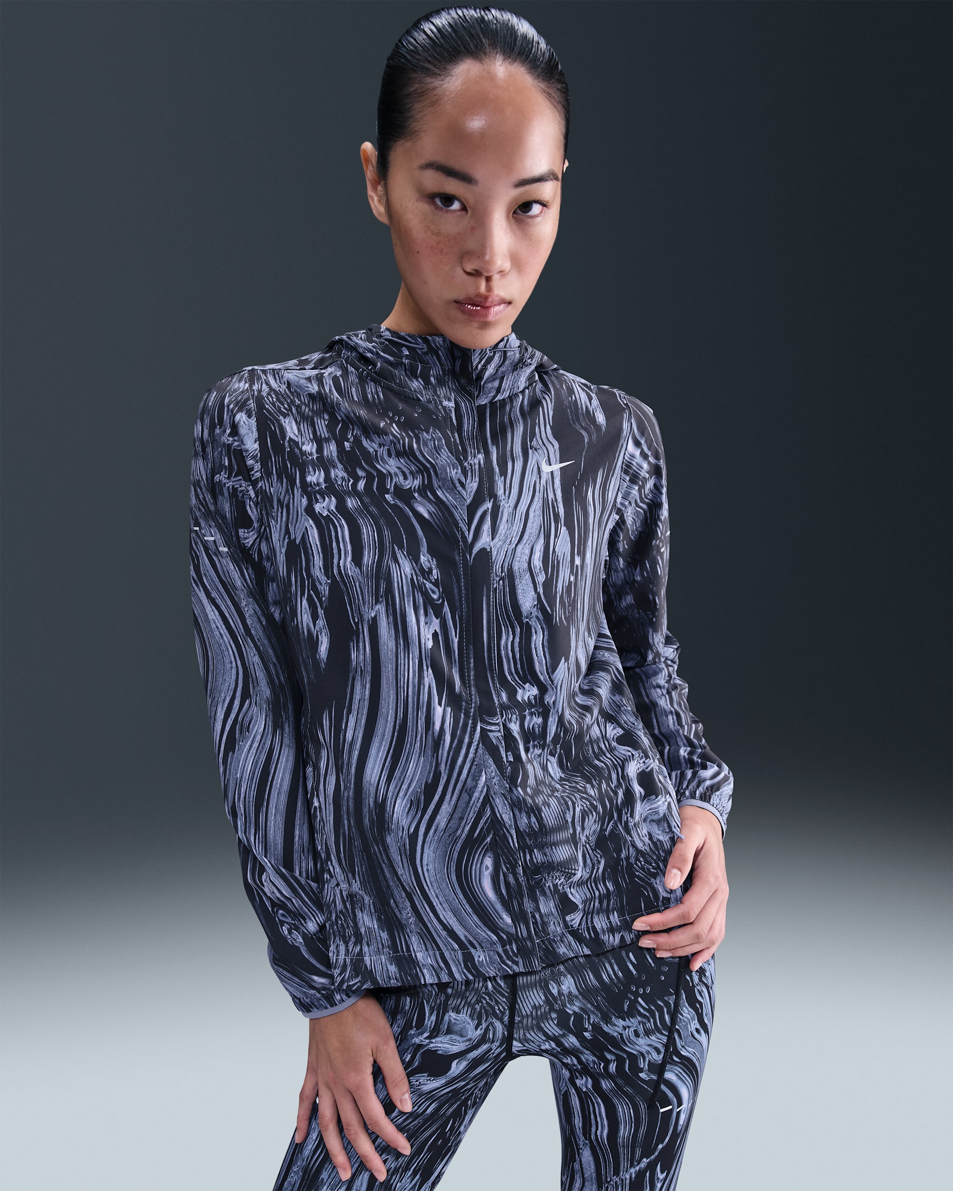 Nike Swift Women's Repel UV Printed Running Jacket - World Indigo
