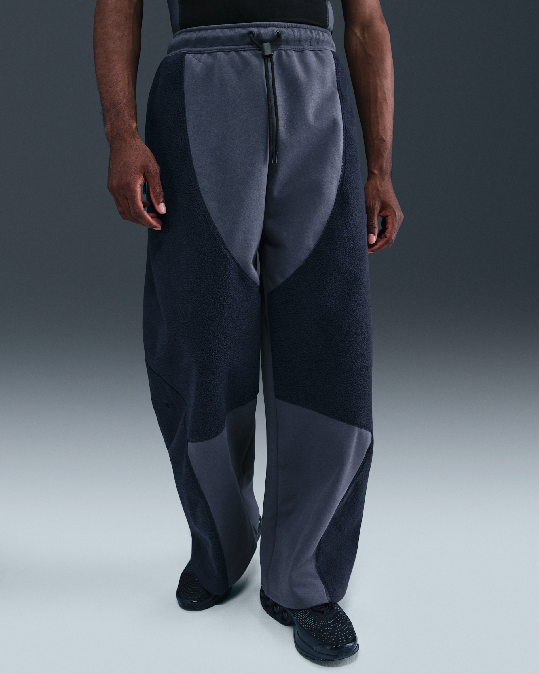 Nike Tech Boreas Men's Woven Open-Hem Pants