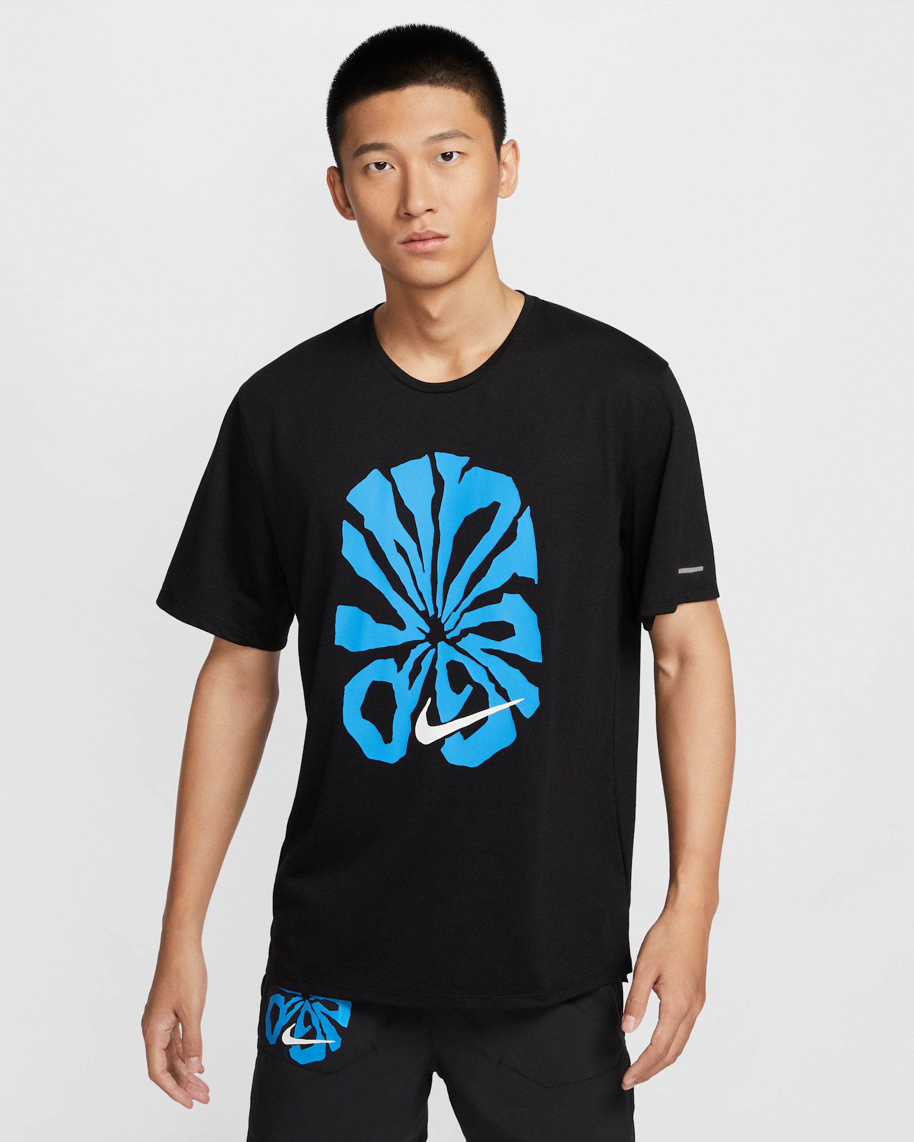 Nike Rise 365 Run Energy Men's Dri-FIT Short-Sleeve Running Top - Black/Summit White