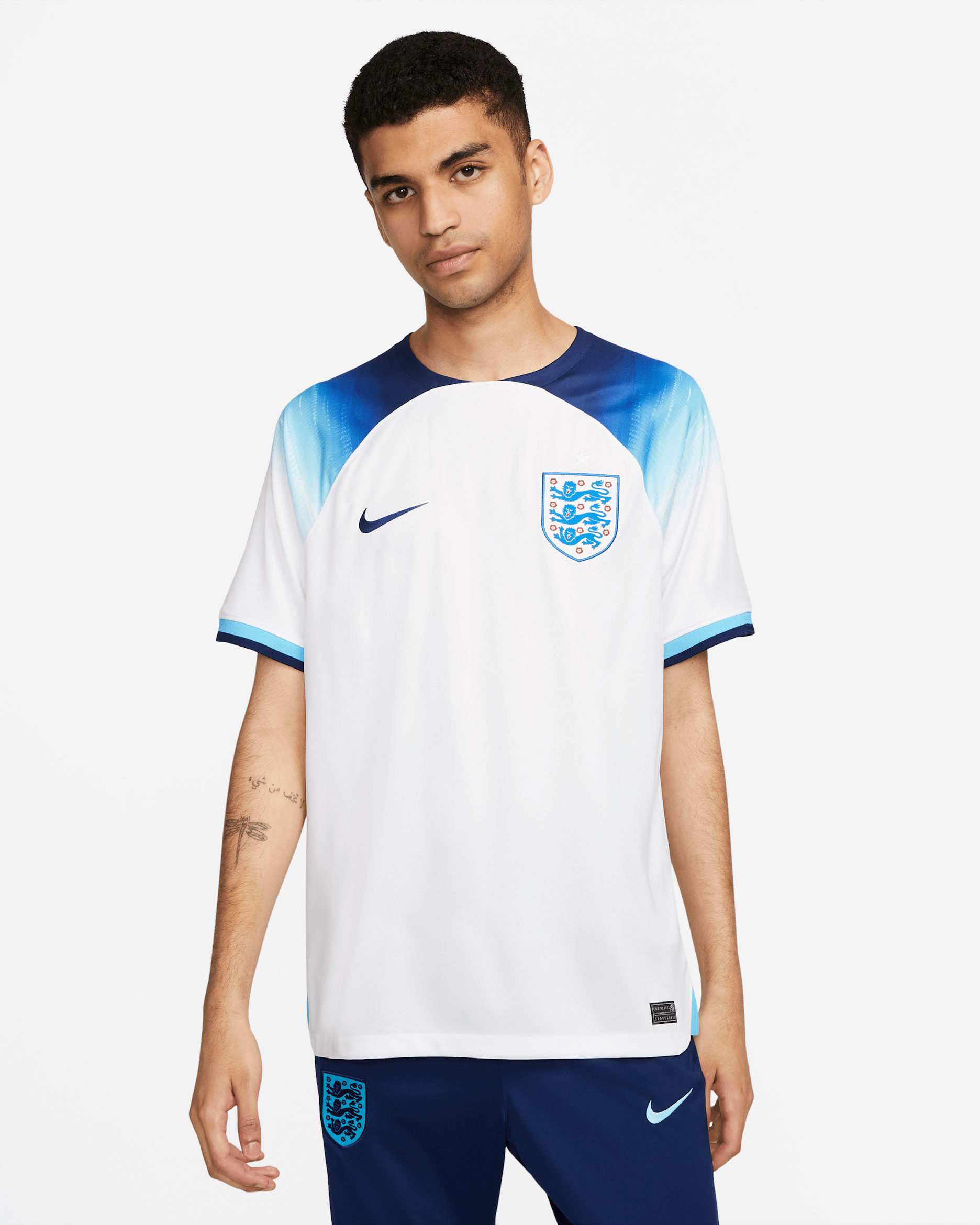 England 2022/23 Stadium Home Men's Nike Dri-FIT Football Shirt - White/Blue Fury/Blue Void