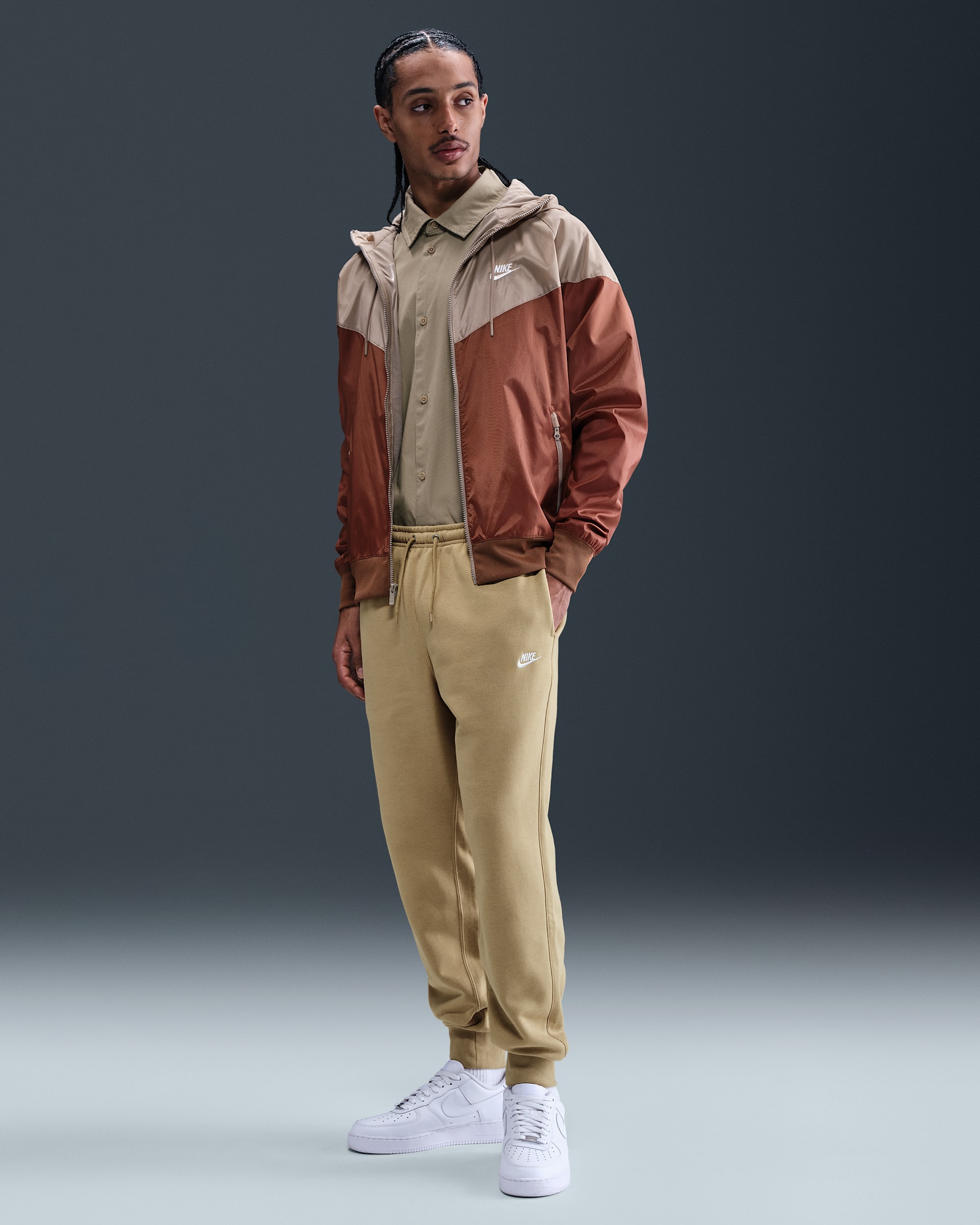 Nike Club Men's Joggers - Parachute Beige/Parachute Beige/White