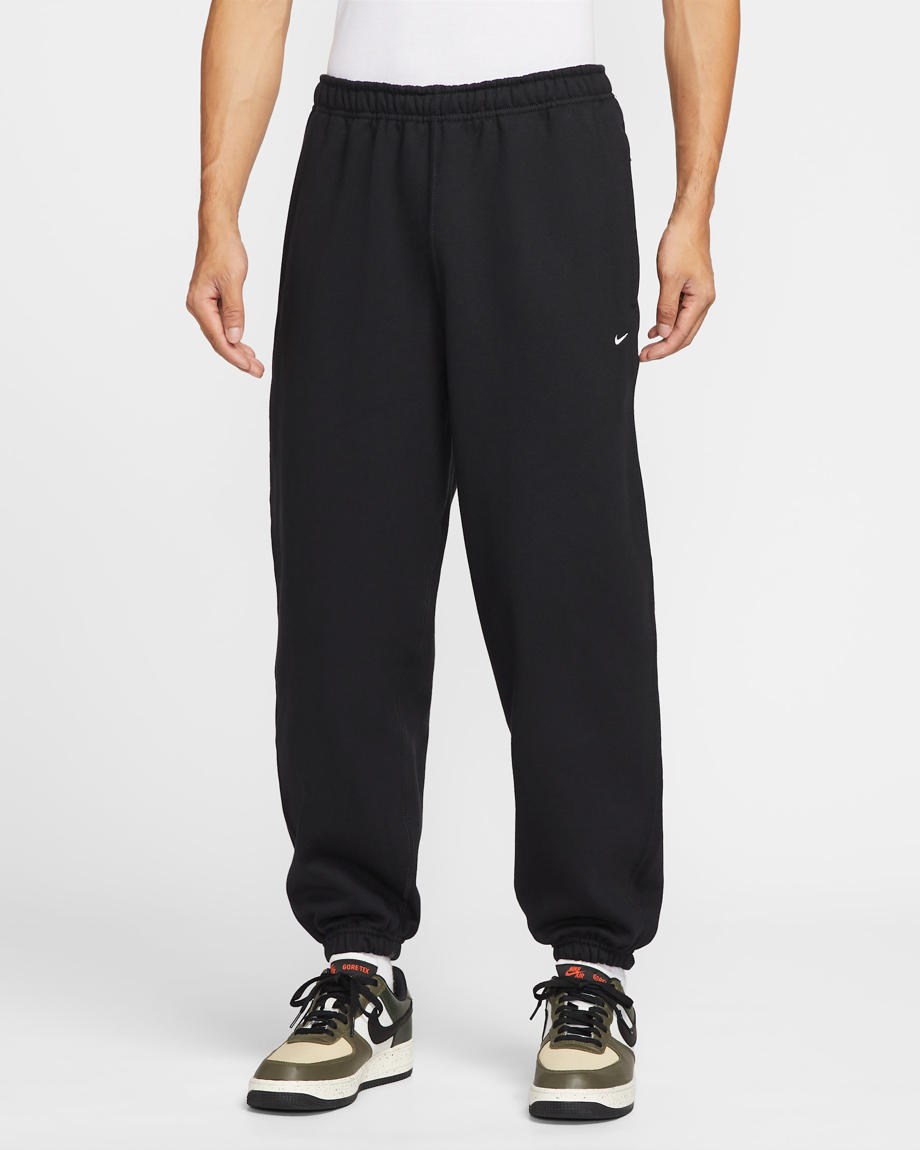 나이키 솔로 스우시 남성 커프 플리스 팬츠 - 블랙/블랙/화이트