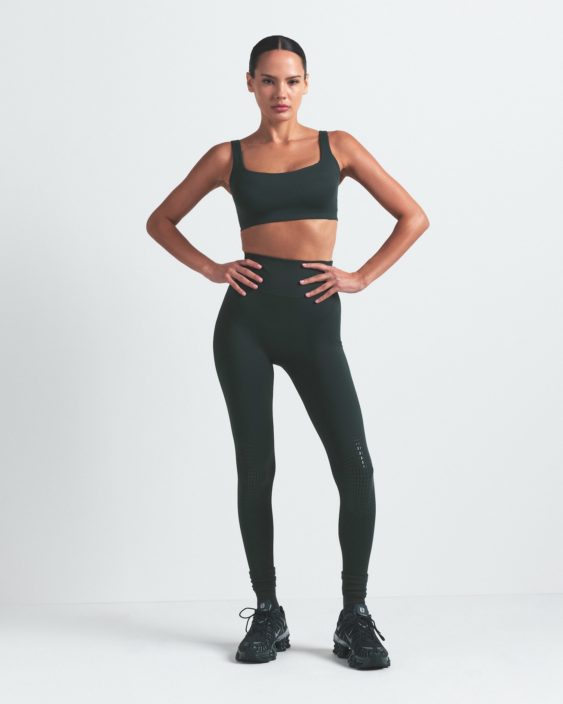 NikeSKIMS Matte Women's High-Waisted 26" Knee Grip Leggings - NSKM DARK TEAL/NSKM DARK TEAL