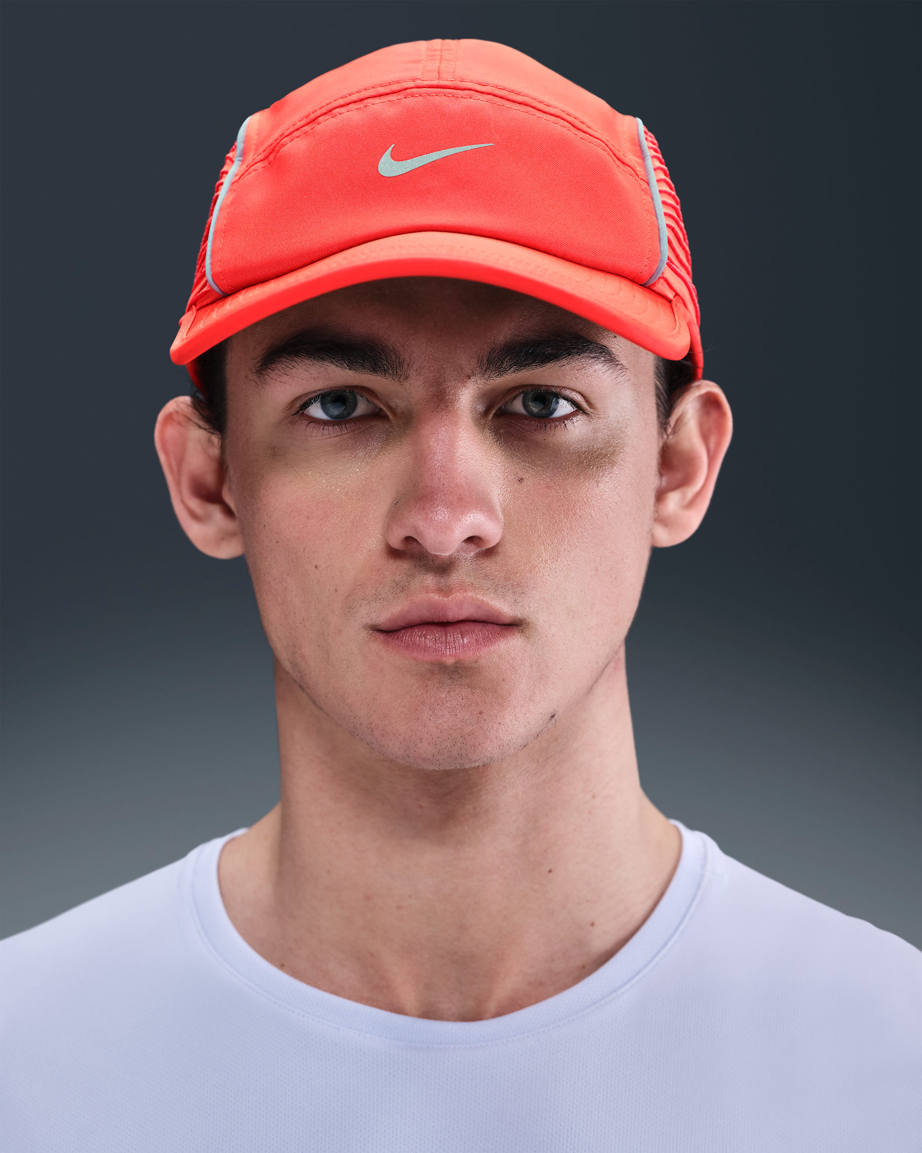 Nike Dri-FIT ADV Fly Unstructured AeroBill AeroAdapt Cap - Bright Crimson