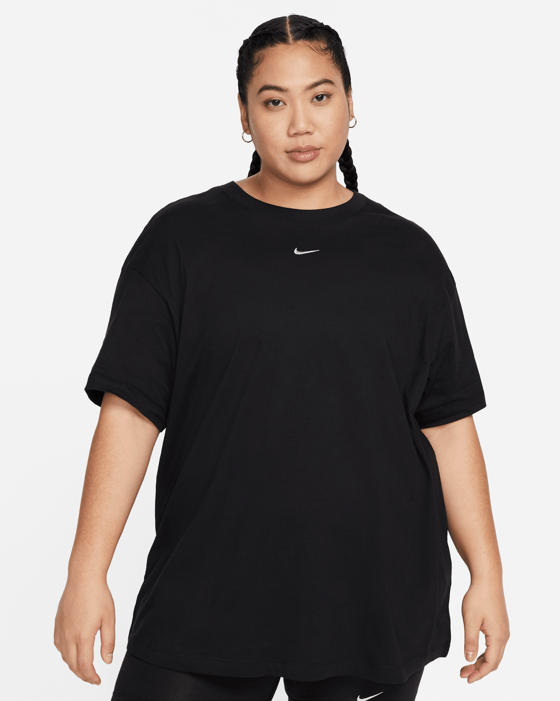 Nike Sportswear Essential Women's T-Shirt (Plus Size) - Black/White