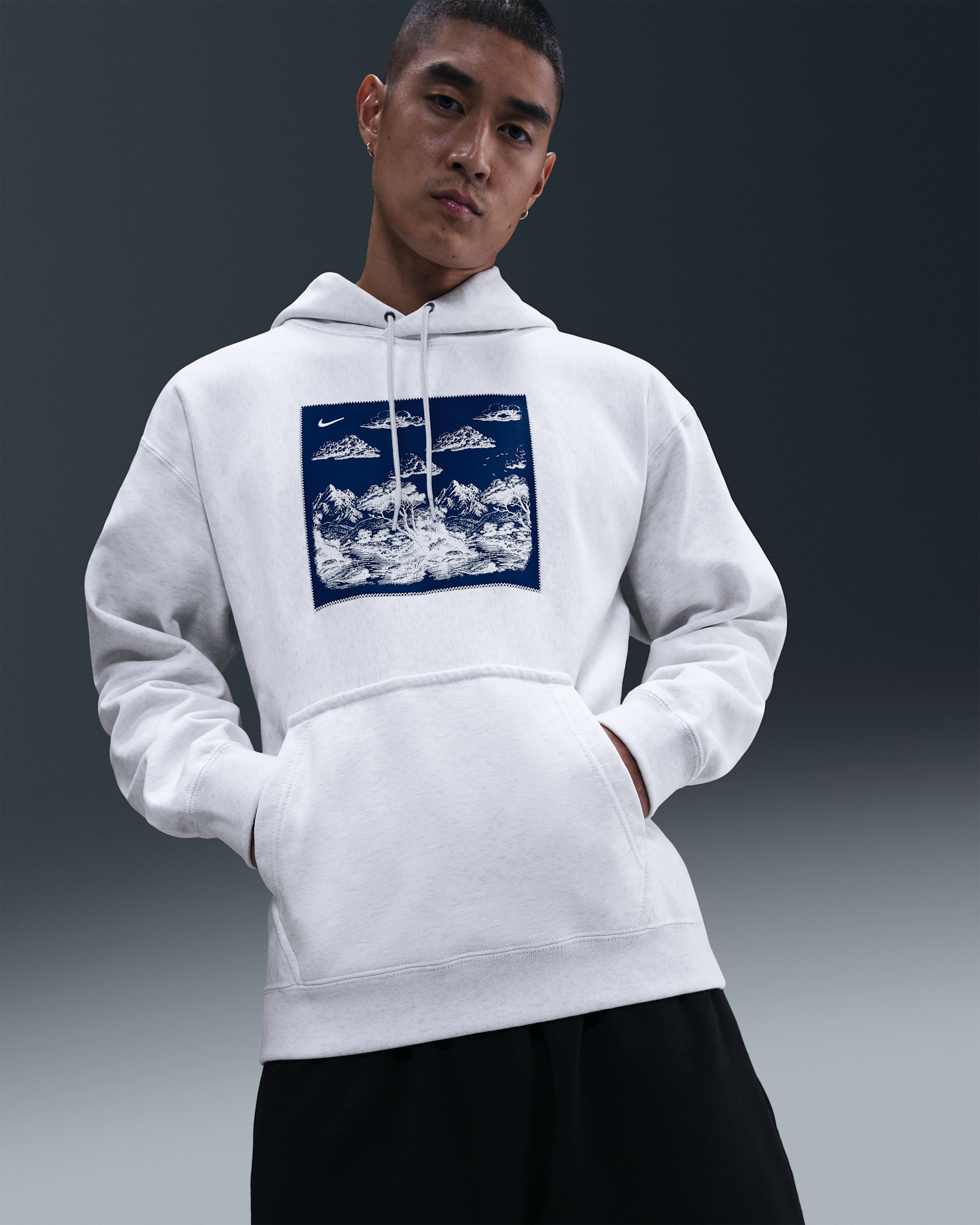 Nike Solo Swoosh Men's Pullover Fleece Hoodie - Birch Heather/Blue Void