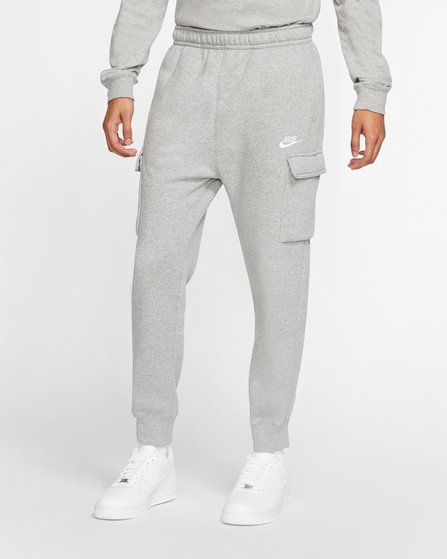 Pants cargo para hombre Nike Sportswear Club Fleece - Gris oscuro jaspeado/Plata mate/Blanco