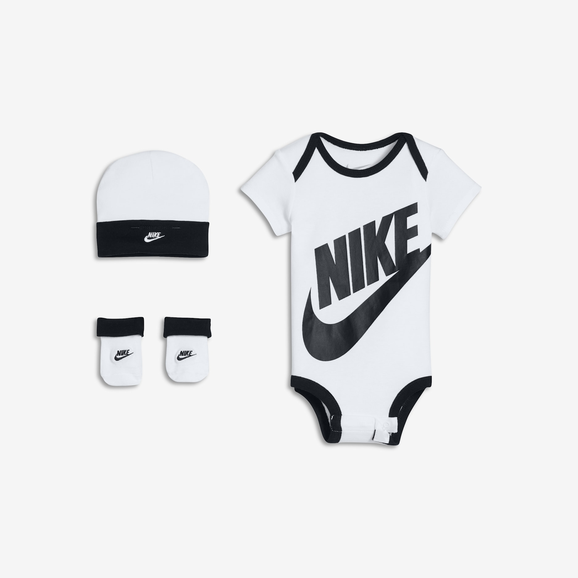 Nike Baby (0–6M) 3-Piece Set - White