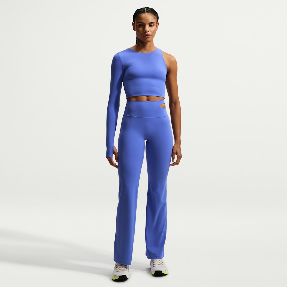 Nike Zenvy — Women's High-Waisted Flared Leggings