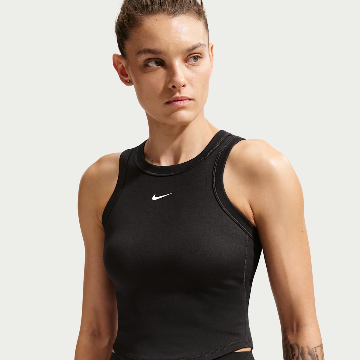 Nike One Fitted — Women's Dri-FIT Cropped Tank Top