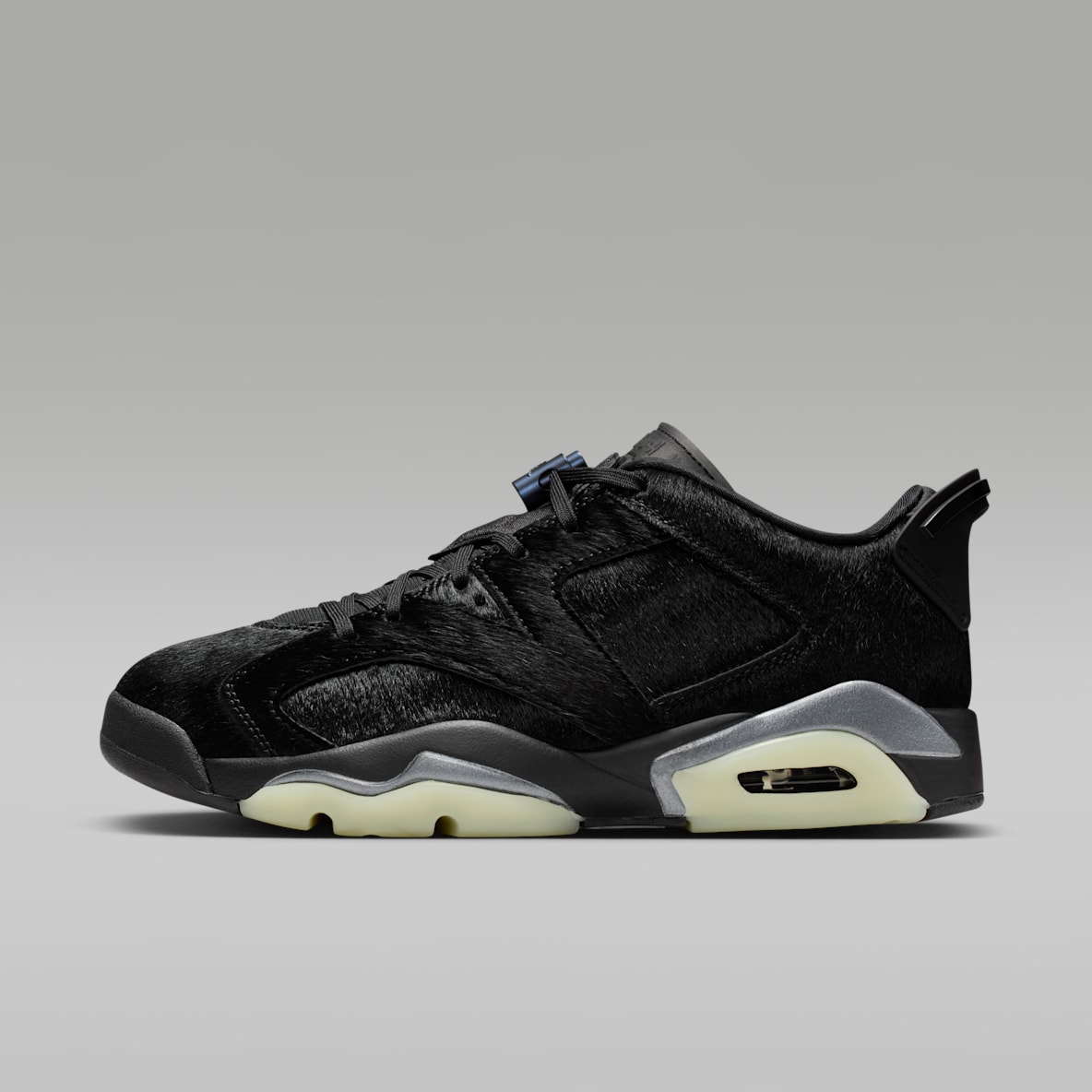 Air Jordan 6 Retro Low — Women's Shoes
