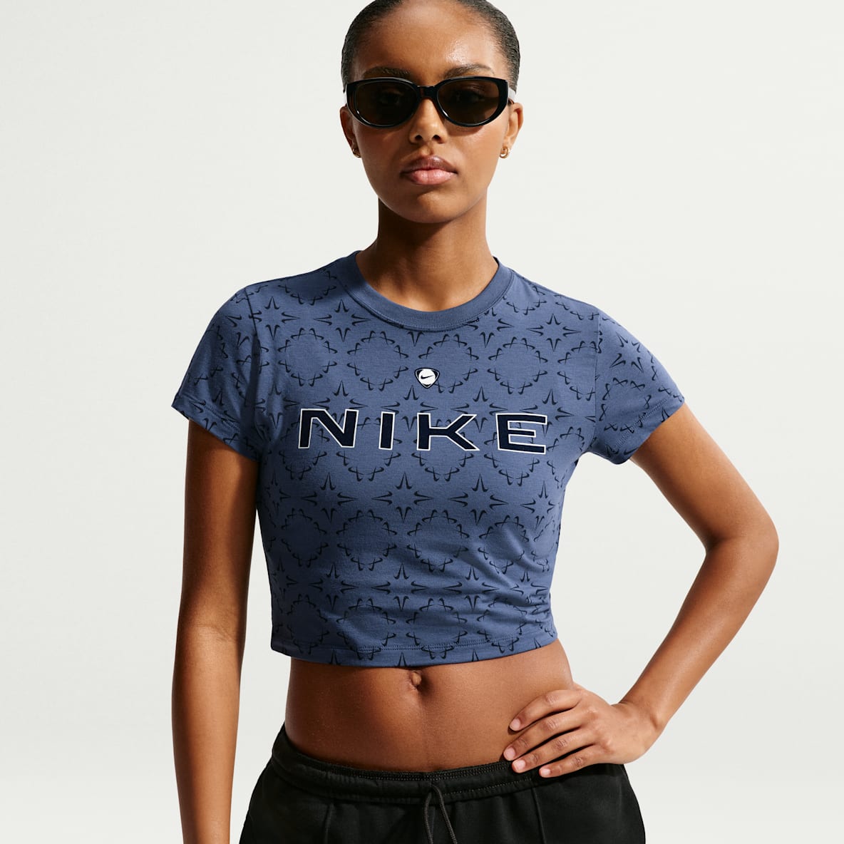Nike Sportswear Chill Knit — Women's Slim Cropped T-Shirt