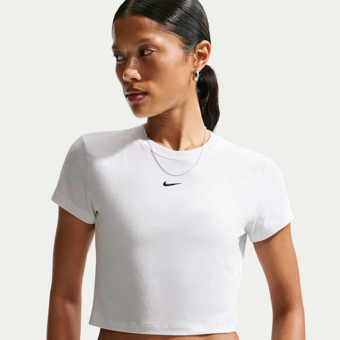 Nike Sportswear Chill Knit — Women's Cropped T-Shirt