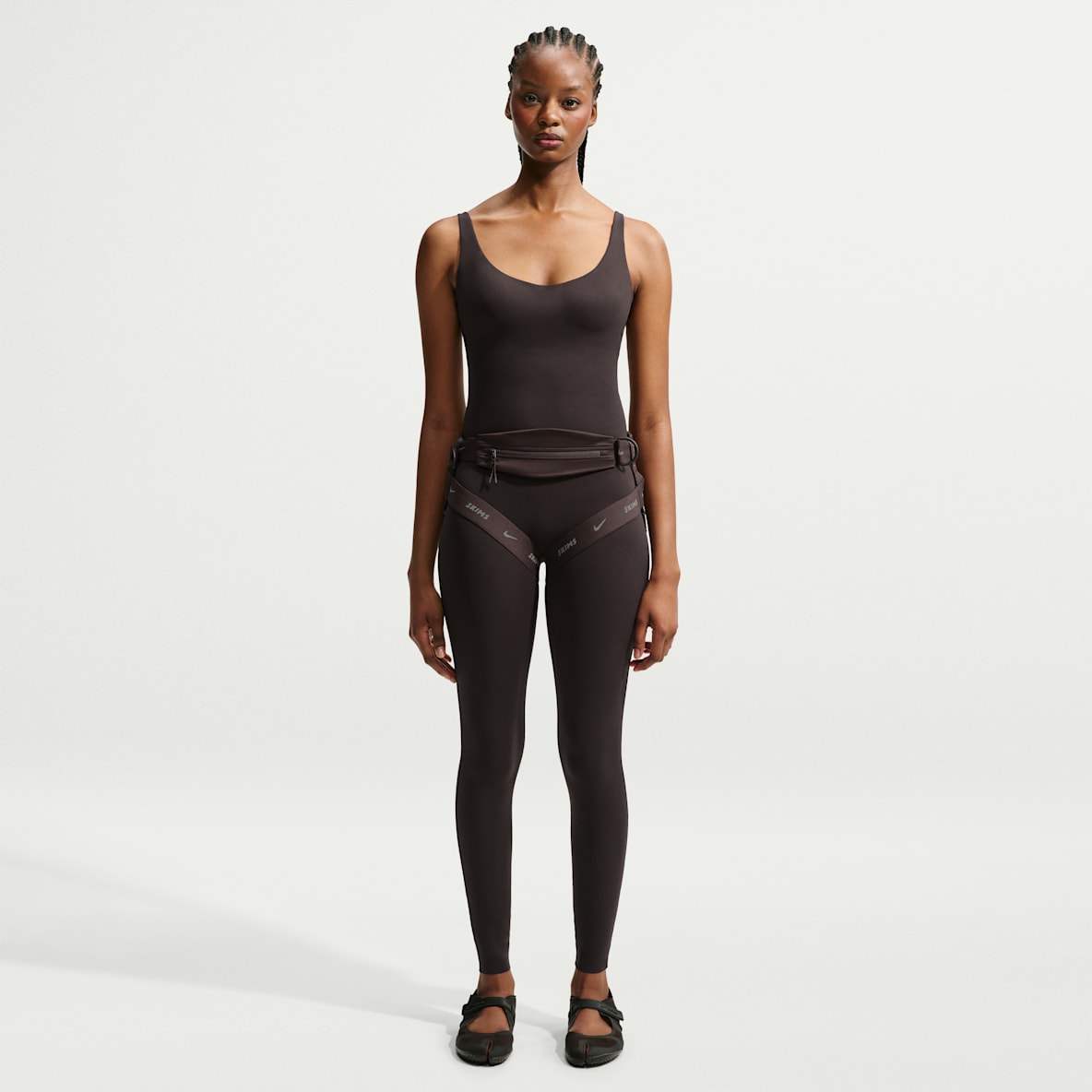 NikeSKIMS Studio Stretch — Women's 73.5cm Bodysuit (Approx.)