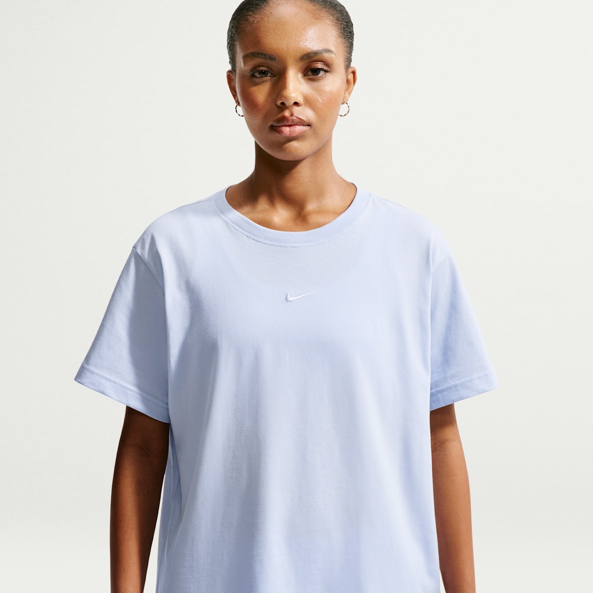 Nike Sportswear Classic — Women's Oversized T-Shirt