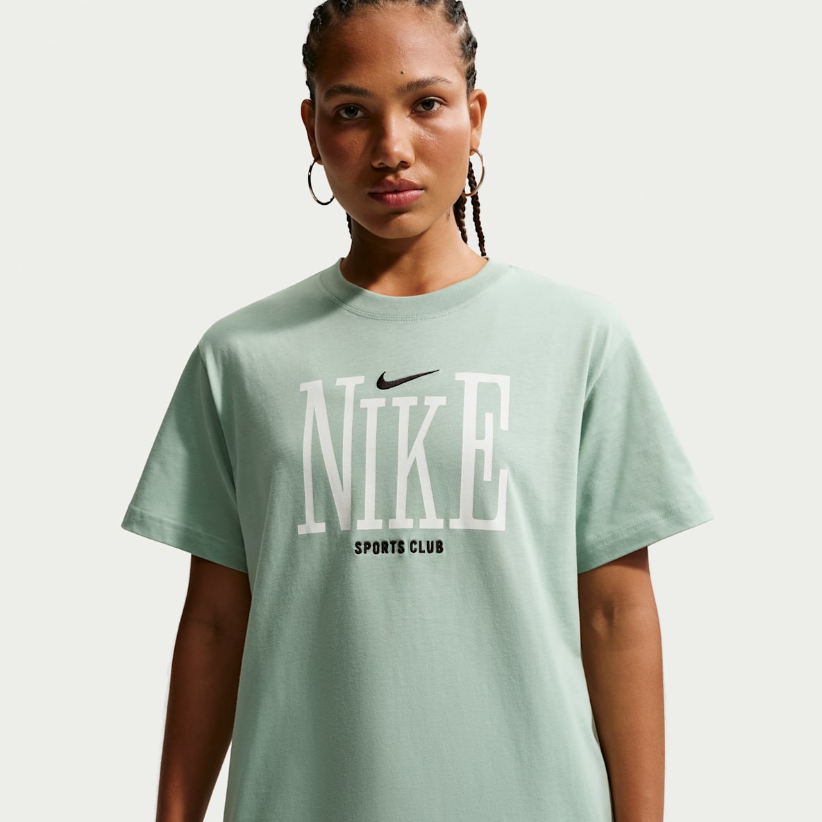 Nike Sportswear Classic — Women's Oversized T-Shirt
