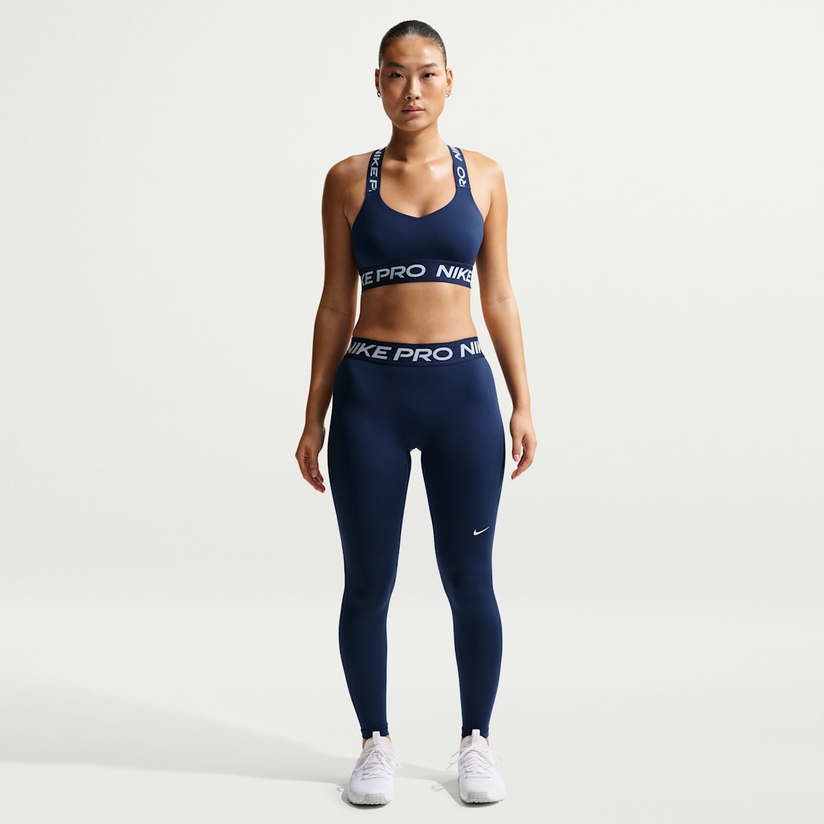 Nike Pro — Women's Mid-Rise Full-Length Leggings