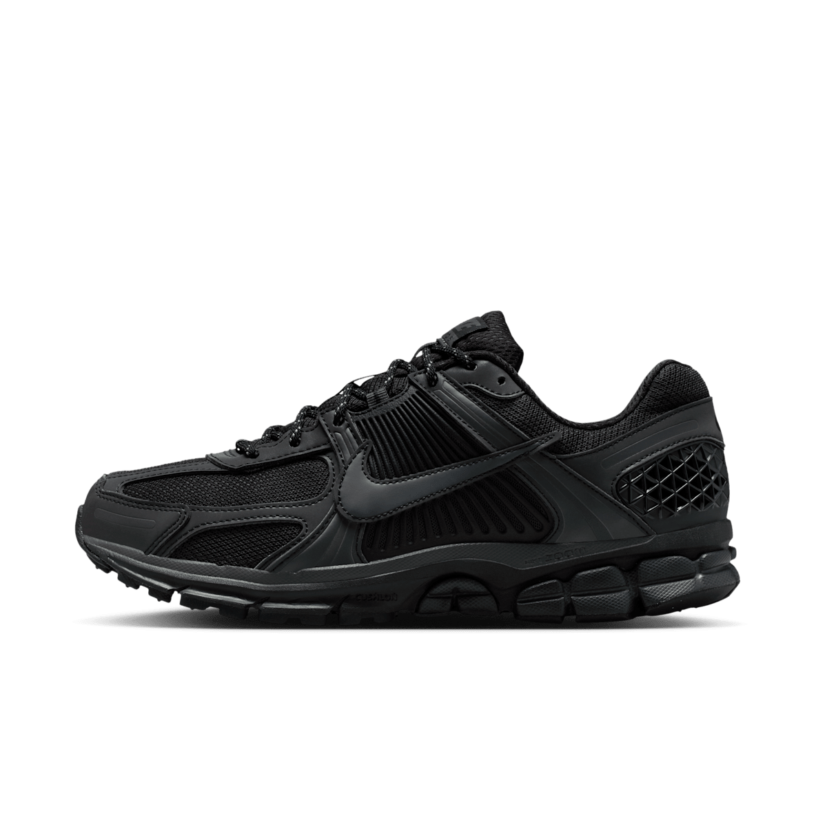 Nike Zoom Vomero 5 SE Nike Zoom Vomero 5 SE Men's Shoes With Reflective Design Accents